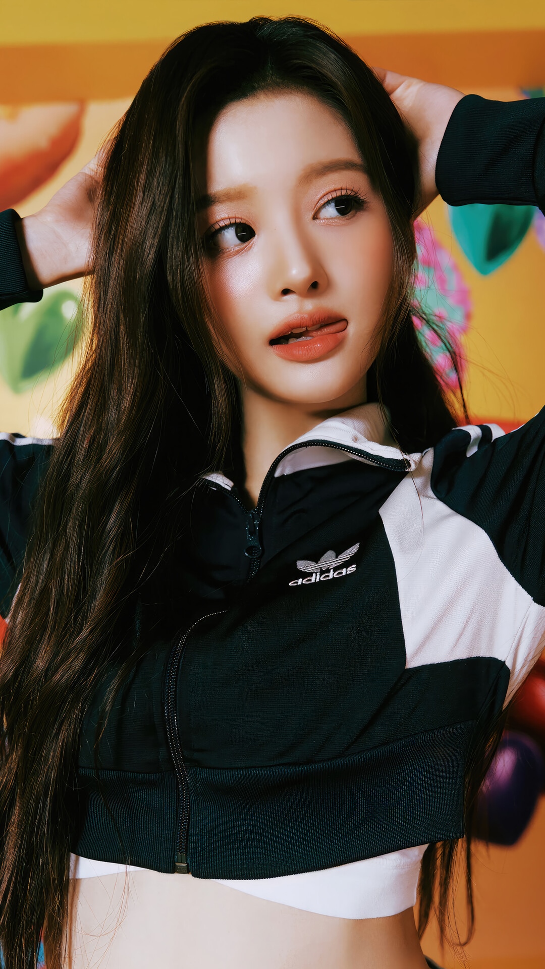 Sullyoon of NMIXX in Adidas Track Jacket HD Phone Wallpaper