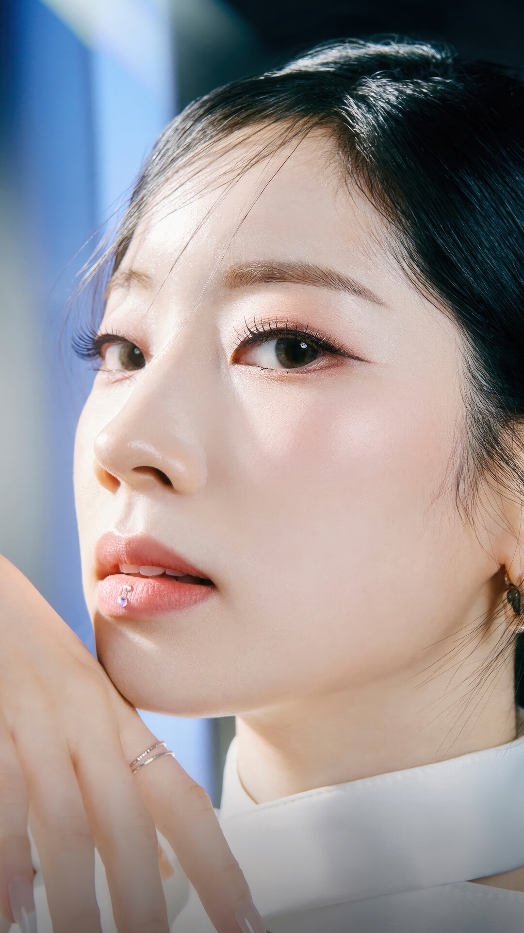 TWICE Dahyun close-up with lip piercing HD Phone Wallpaper