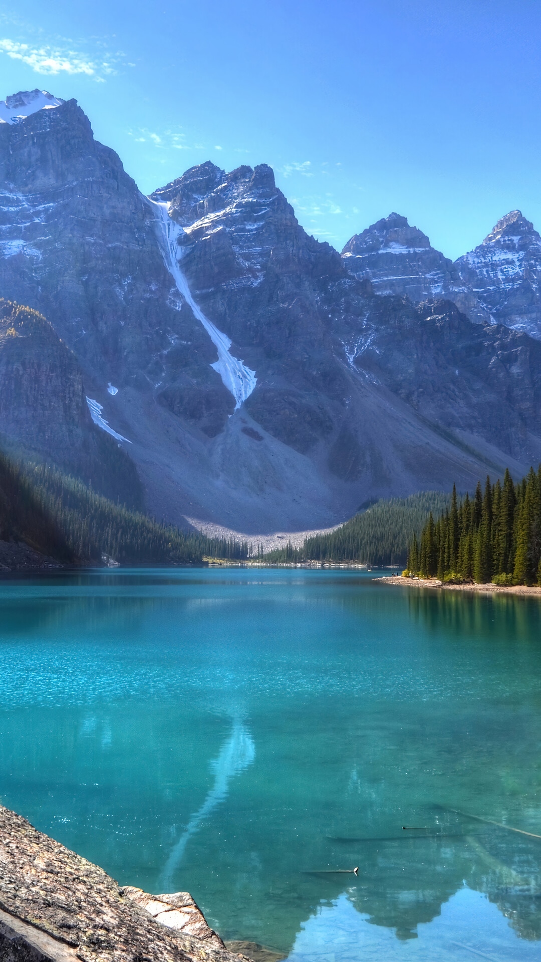 Turquoise lake and snow-capped mountains HD Phone Wallpaper