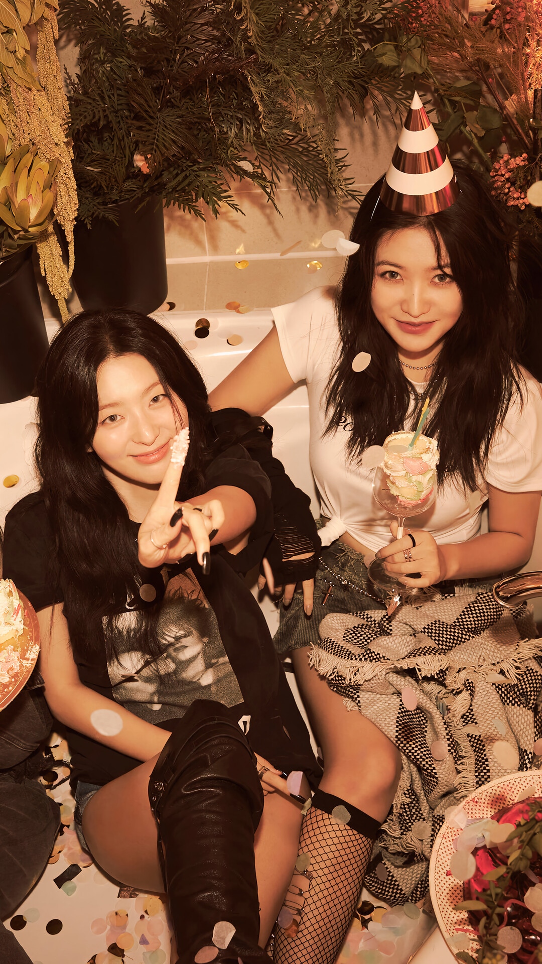 Red Velvet Seulgi and Irene celebrate a birthday HD Phone Wallpaper