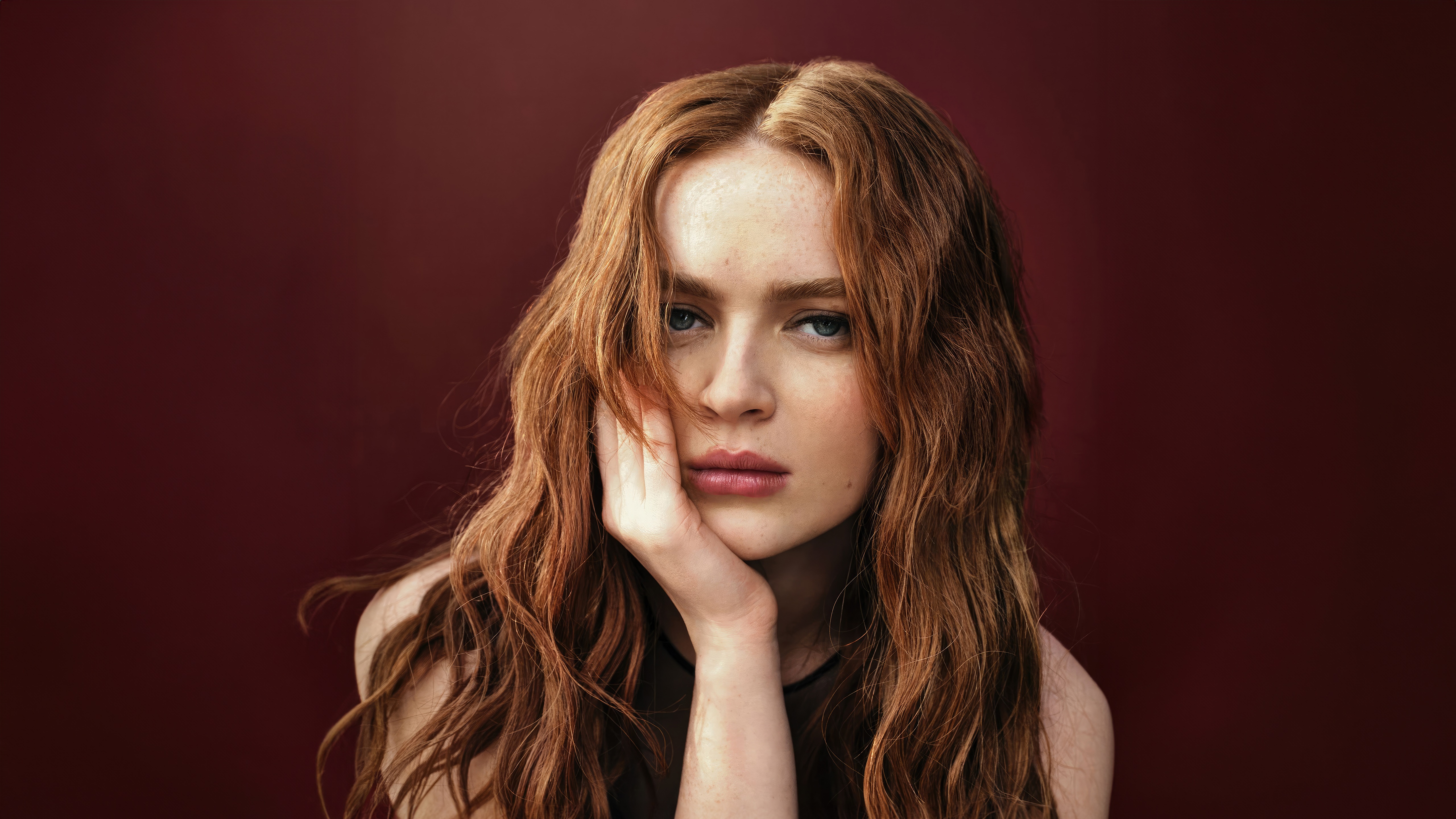 Sadie Sink poses for a photoshoot HD Wallpaper