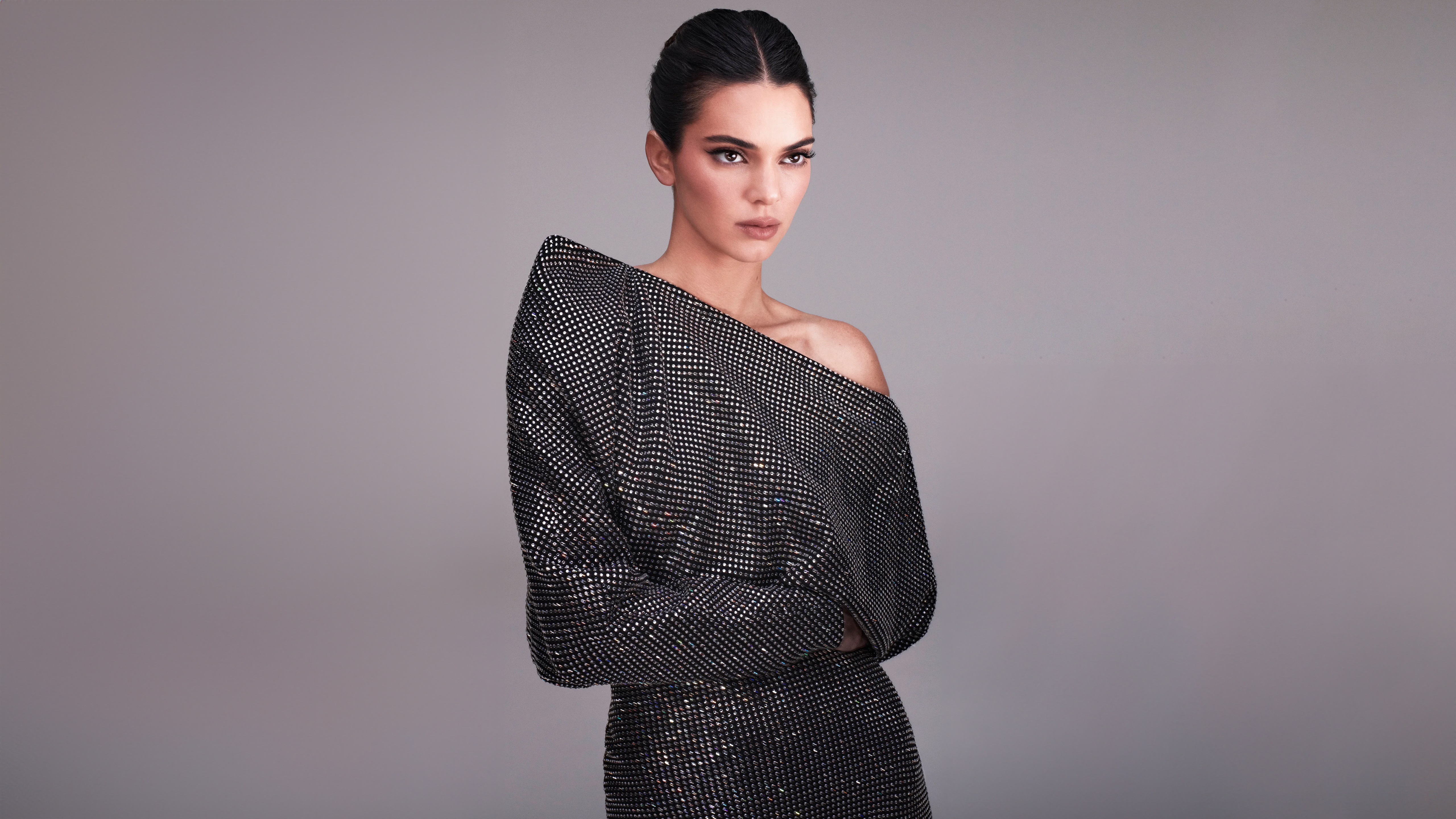 Kendall Jenner in a sparkling off-the-shoulder dress HD Wallpaper