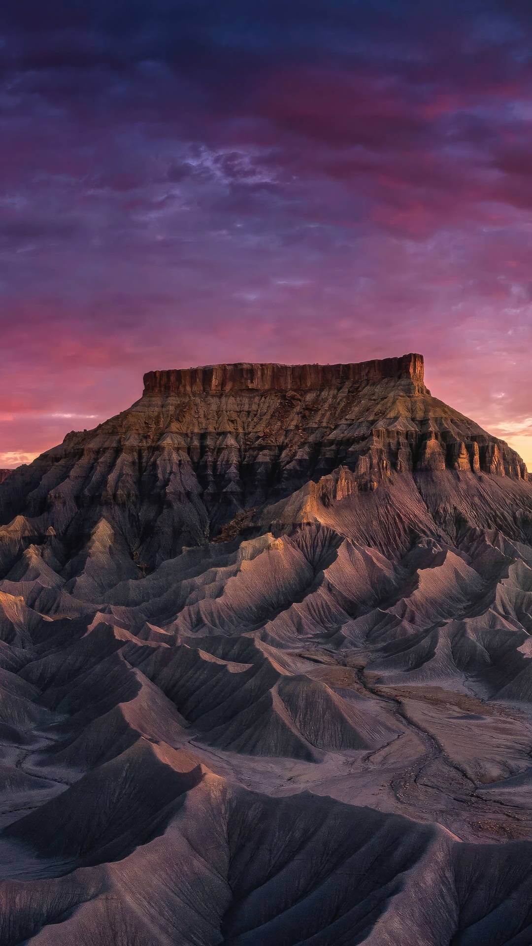 Table rock formation in a desert landscape at sunset HD Phone Wallpaper