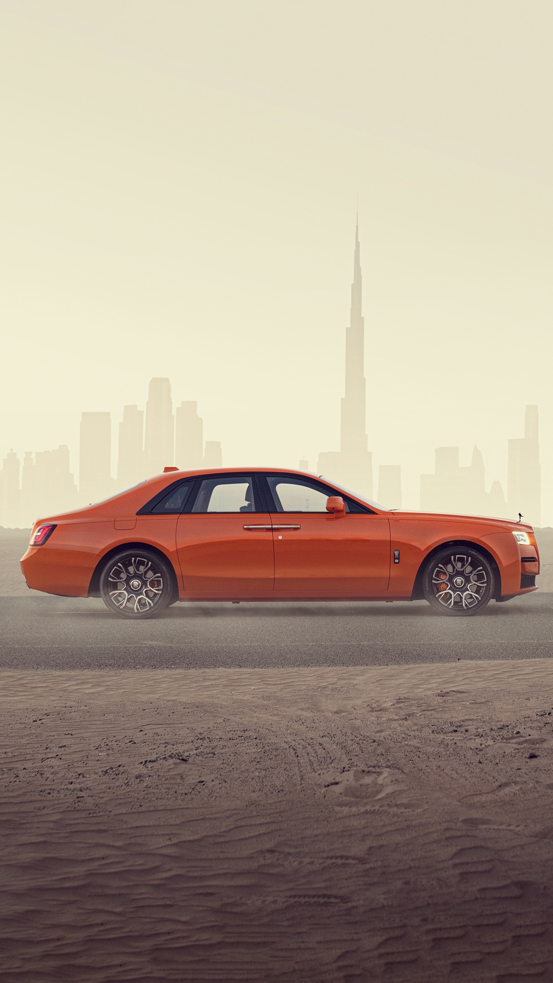 Orange Rolls-Royce Ghost in Dubai HD Phone Wallpaper