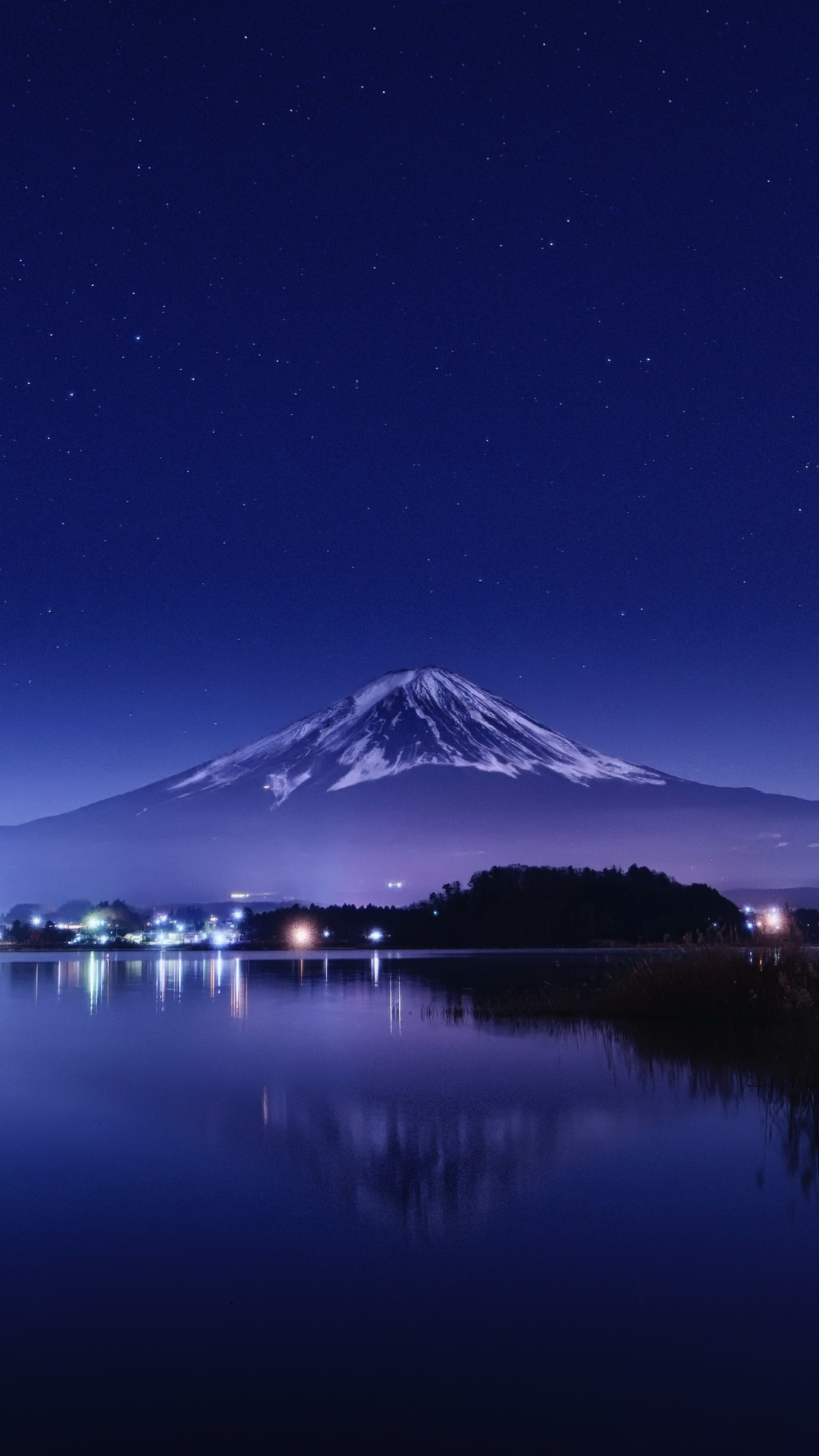Mount Fuji reflected in Lake Kawaguchi at night HD Phone Wallpaper