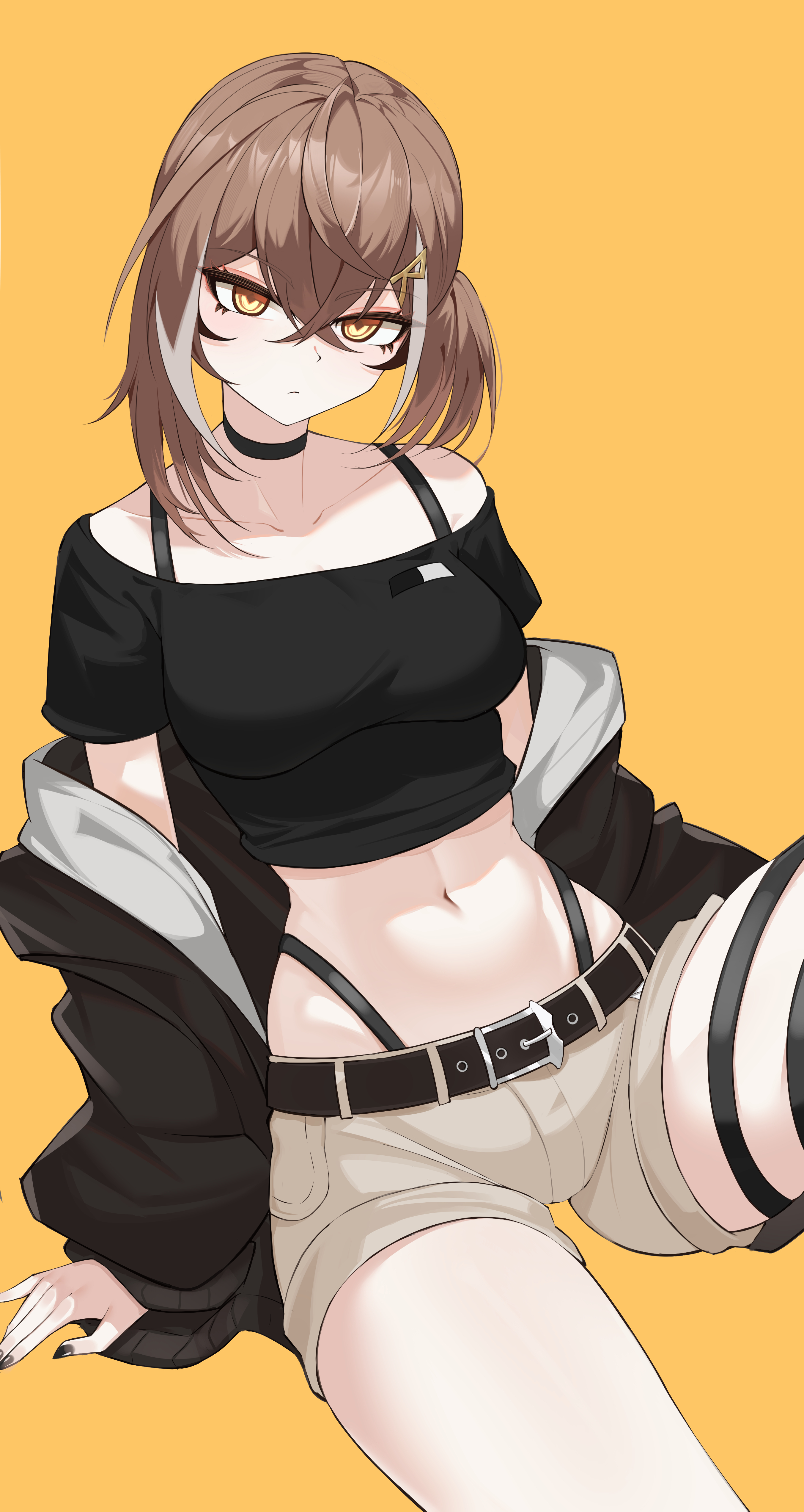 Nanashi Mumei in black crop top and shorts HD Phone Wallpaper