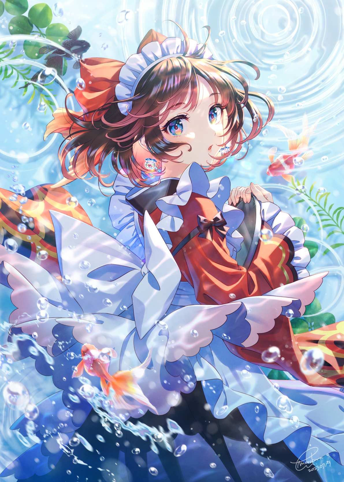 Maid girl with goldfish underwater HD Phone Wallpaper