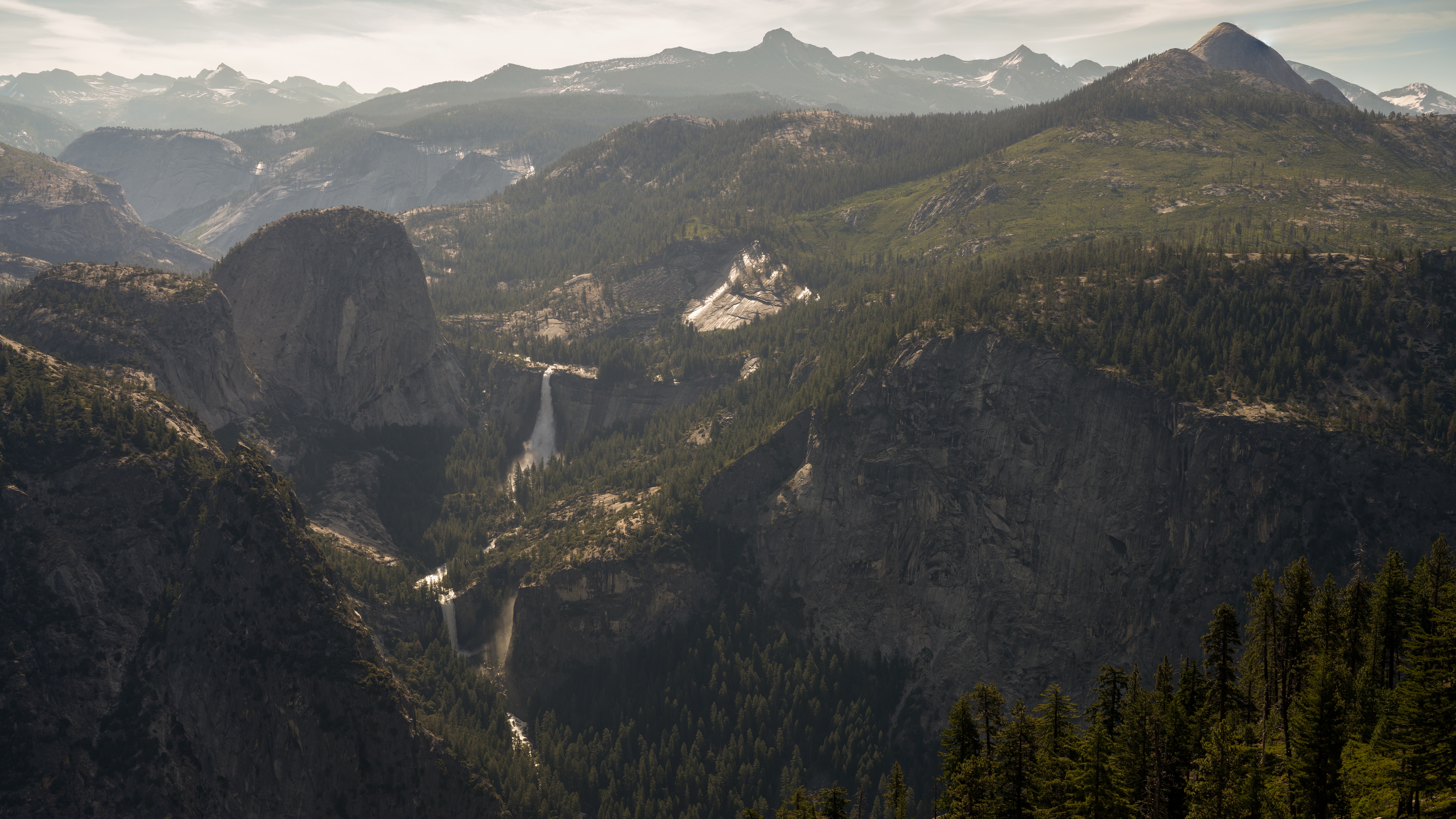 Yosemite National Park landscape with waterfalls and mountains HD Wallpaper