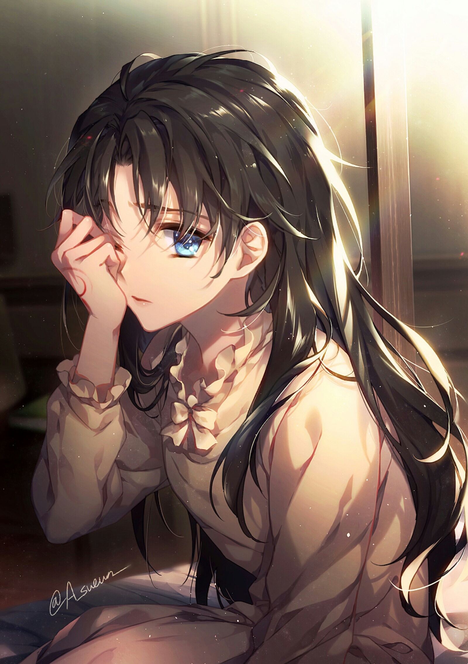 Girl in pajamas with one eye closed HD Phone Wallpaper