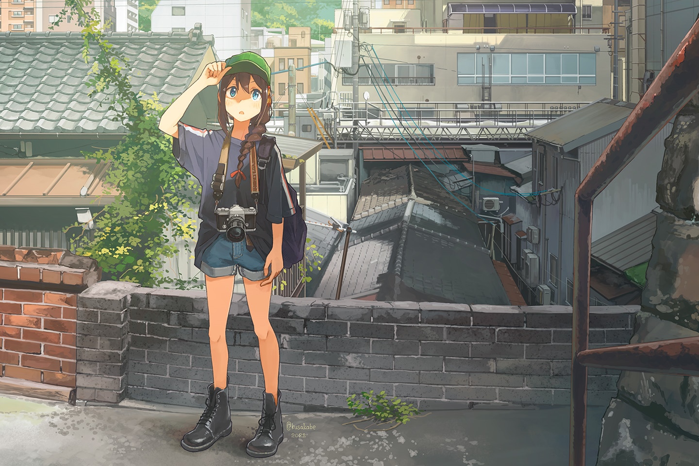 Girl with camera in a city HD Wallpaper