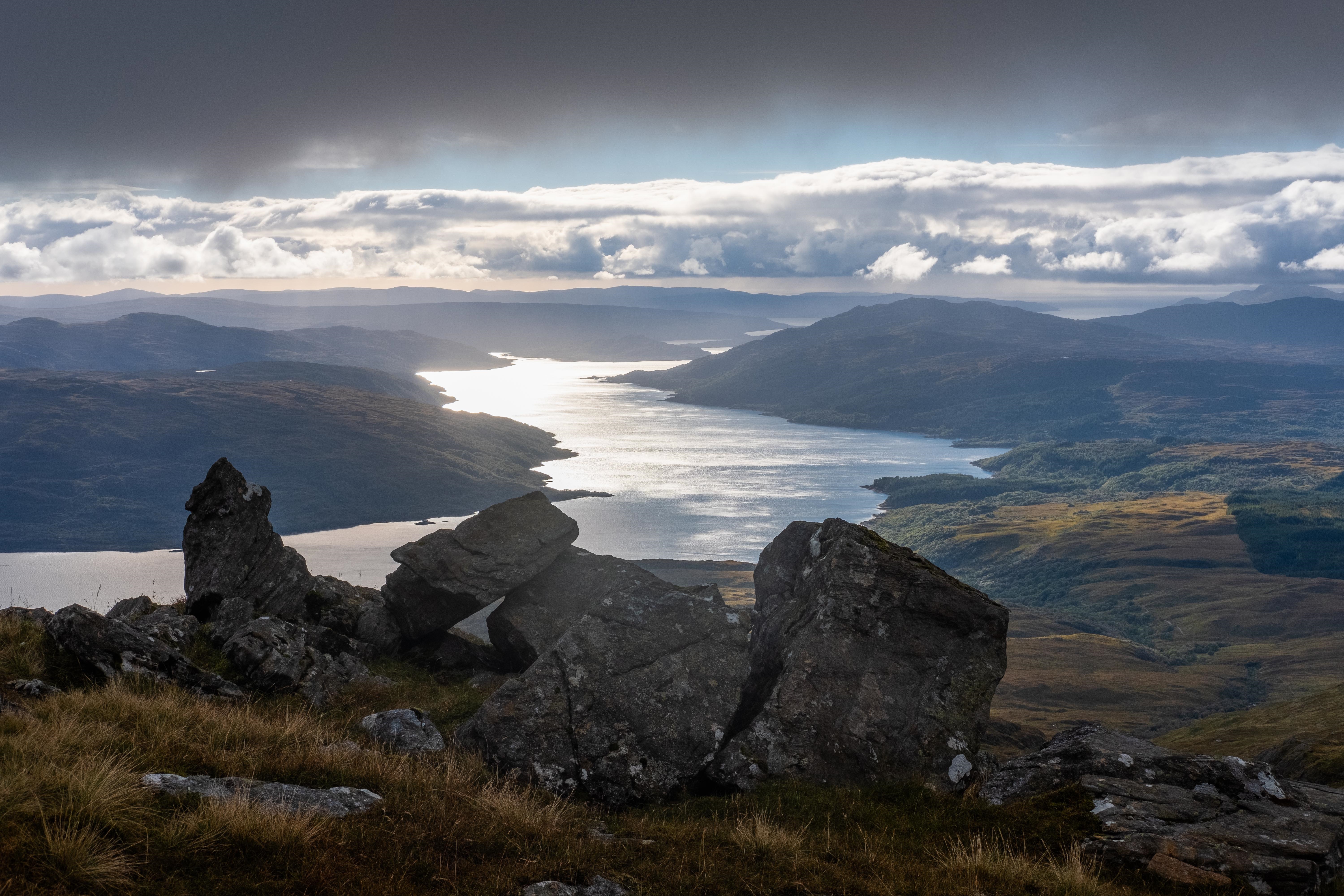 4K Scottish Highlands landscape with lake and rocks HD Wallpaper