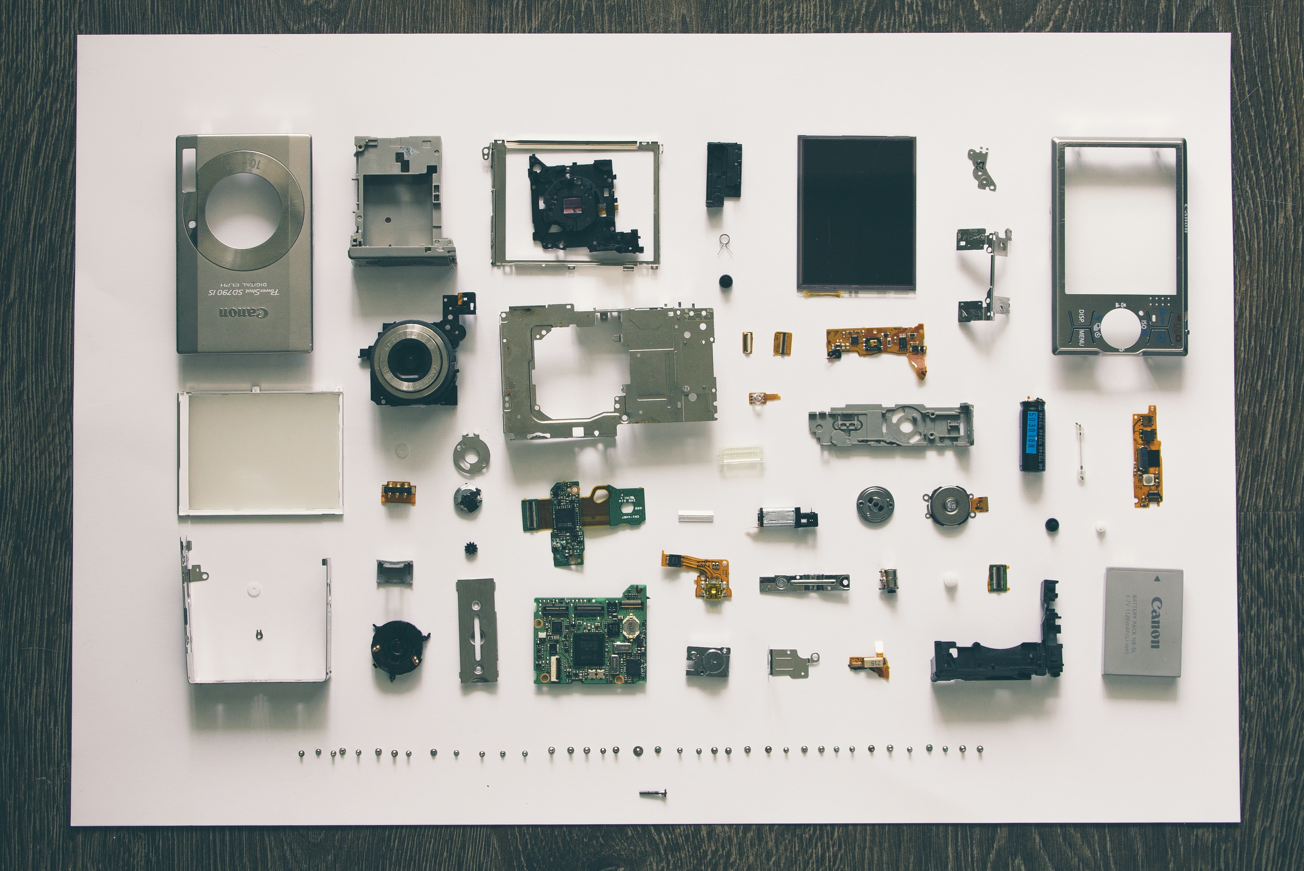 Canon Digital Camera Parts Flat Lay HD Wallpaper