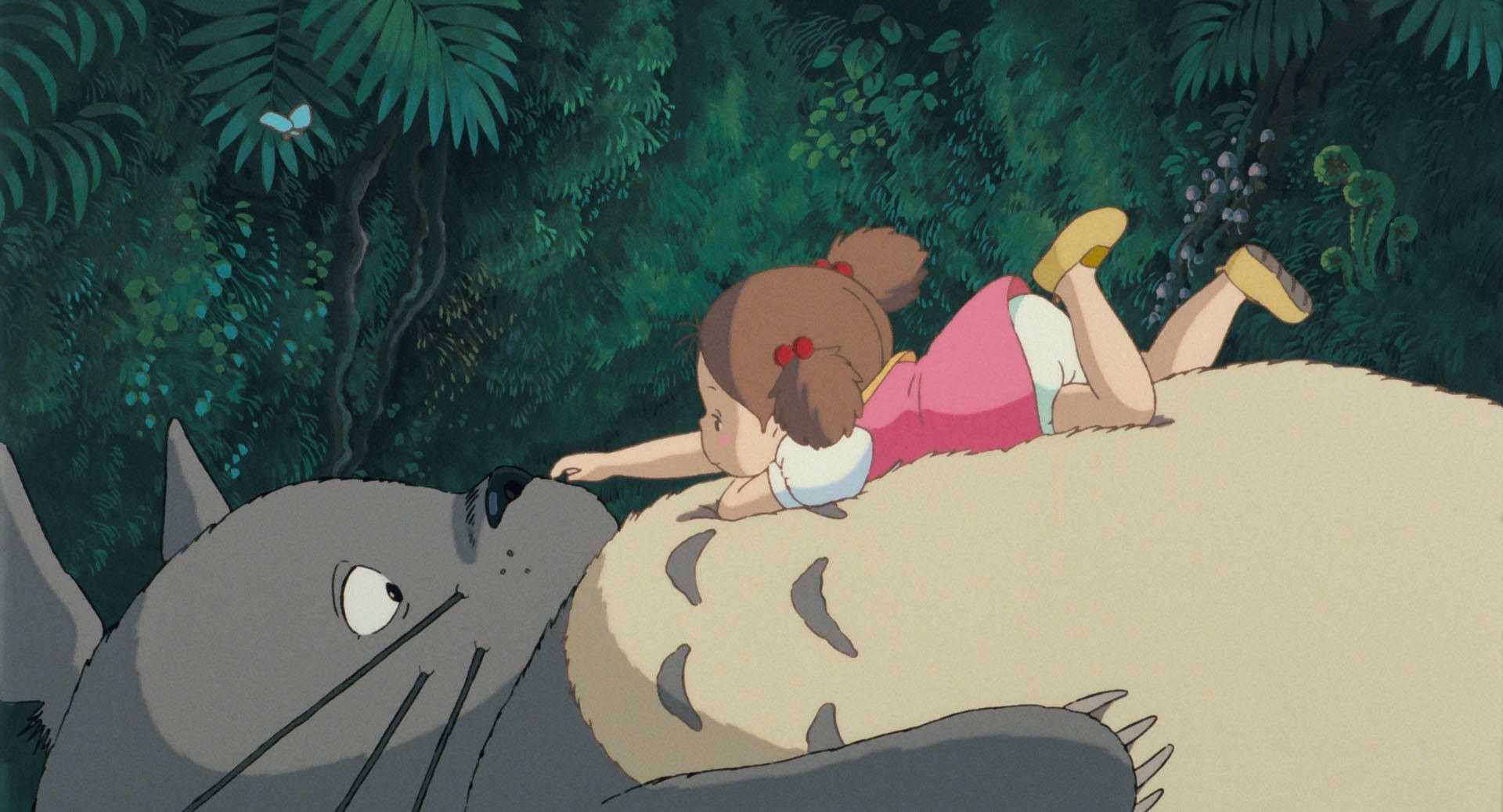 My Neighbor Totoro: Girl on Totoro's belly HD Wallpaper