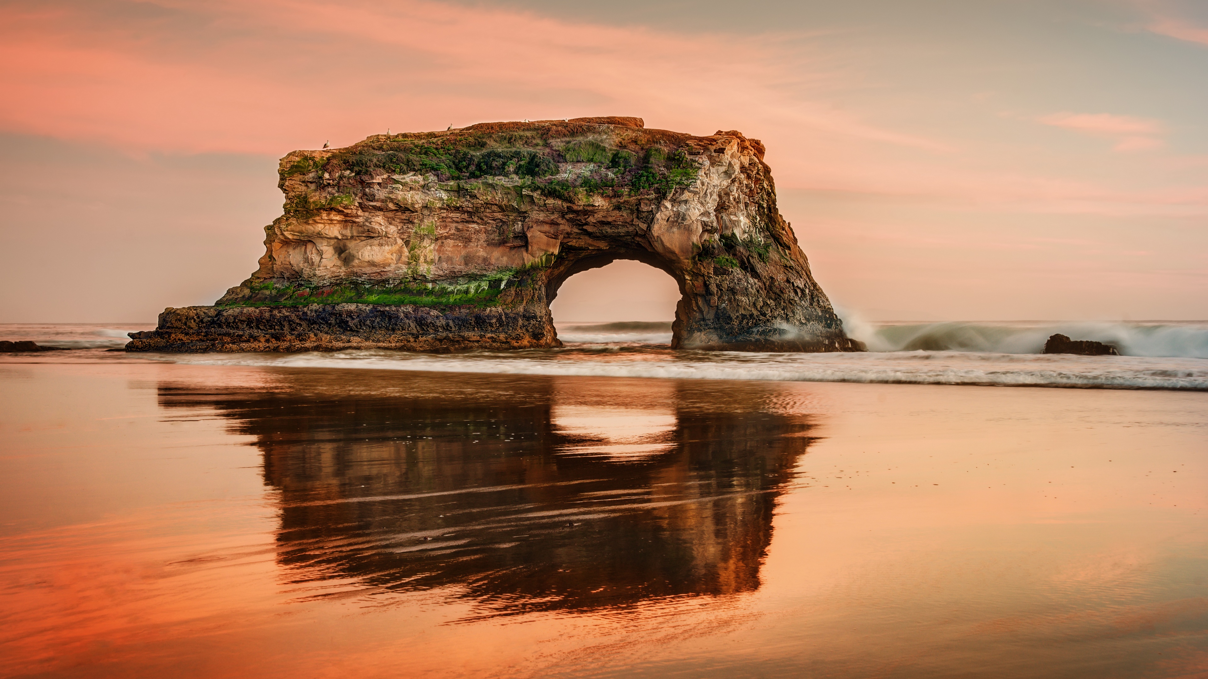 Natural Bridges State Beach, Santa Cruz, California HD Wallpaper