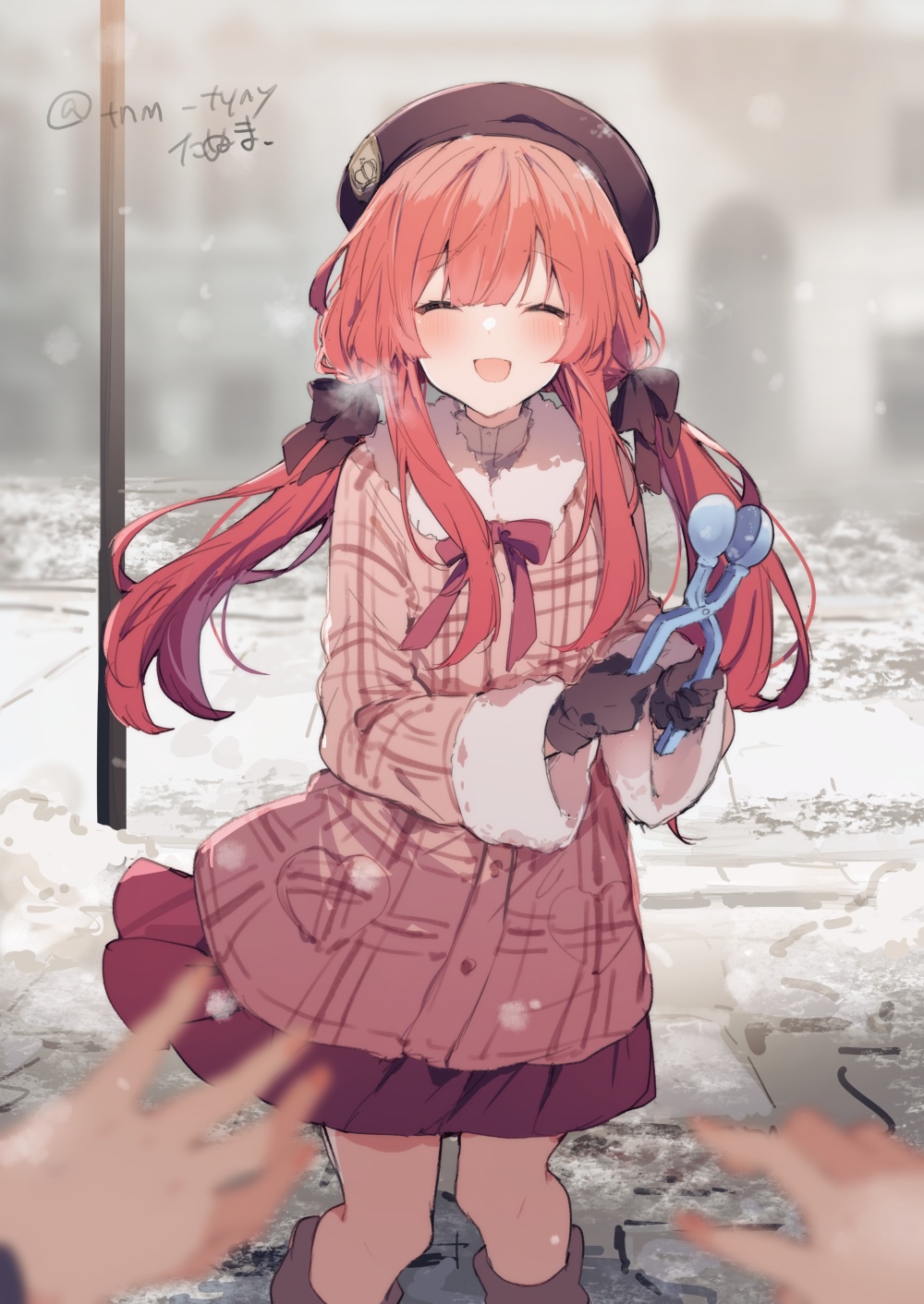 Girl in winter hat and coat holding snowball maker HD Phone Wallpaper