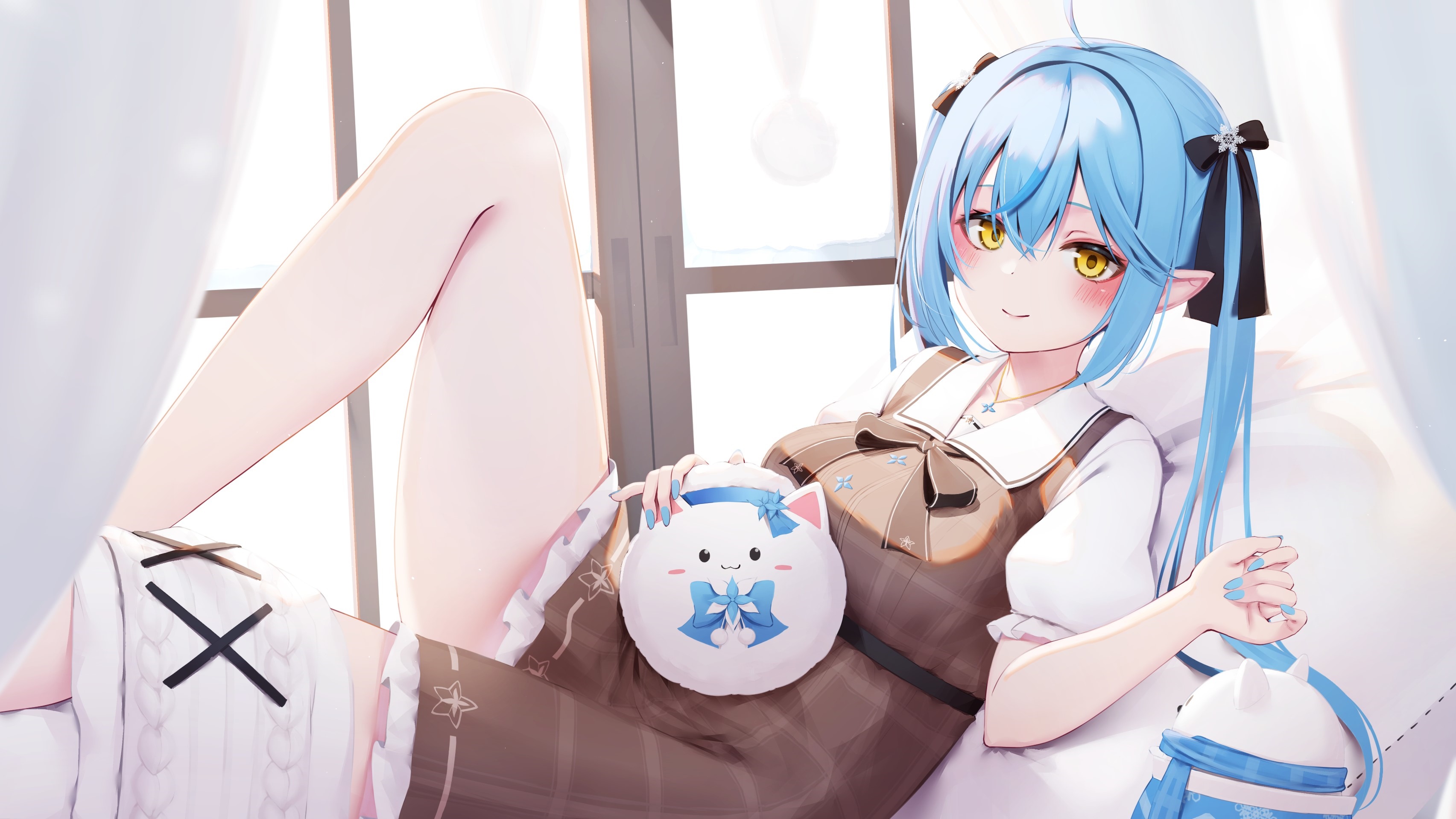 Yukihana Lamy with a cat plushie HD Wallpaper