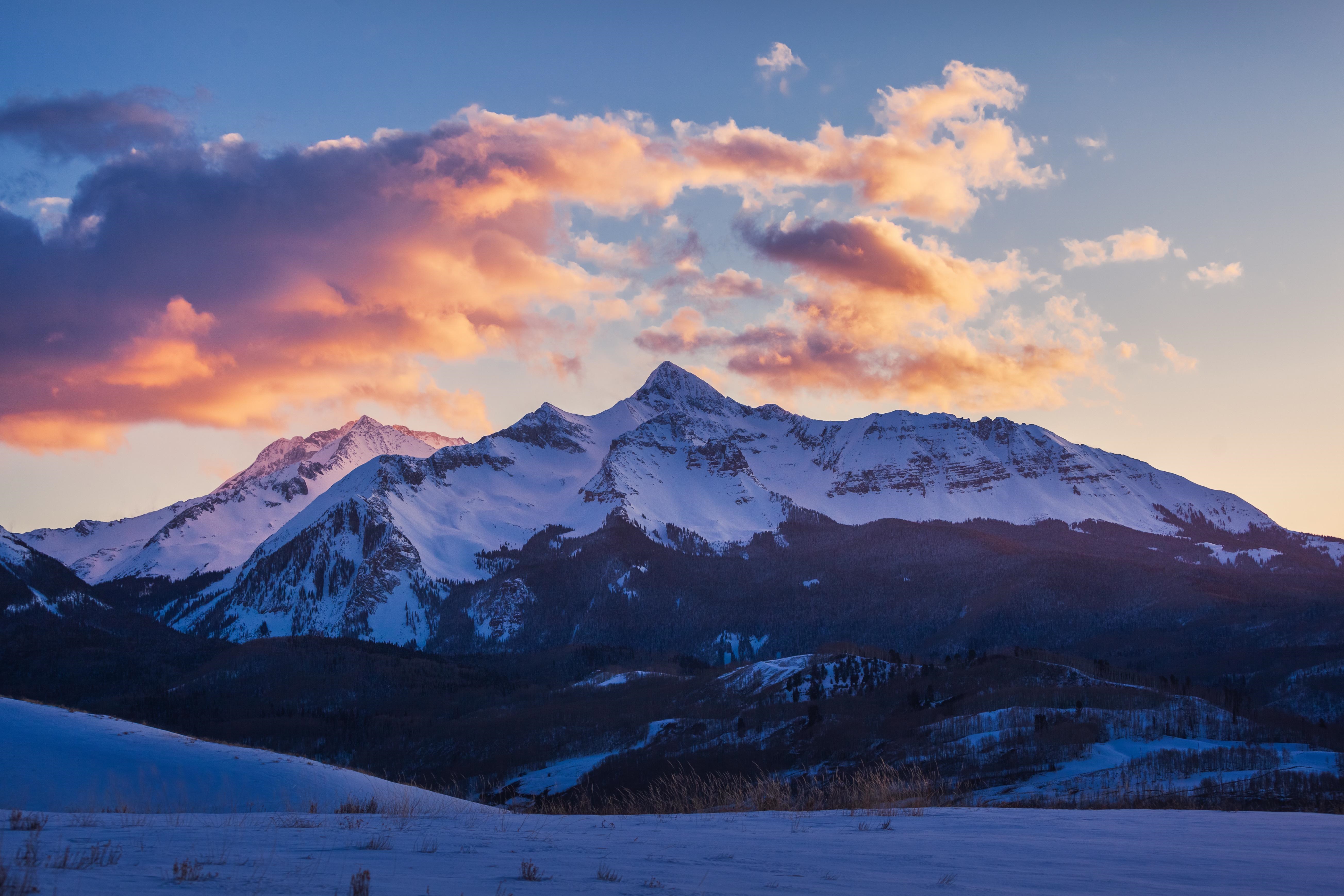 4K Sunset Over Snow-Capped Mountains in Colorado HD Wallpaper