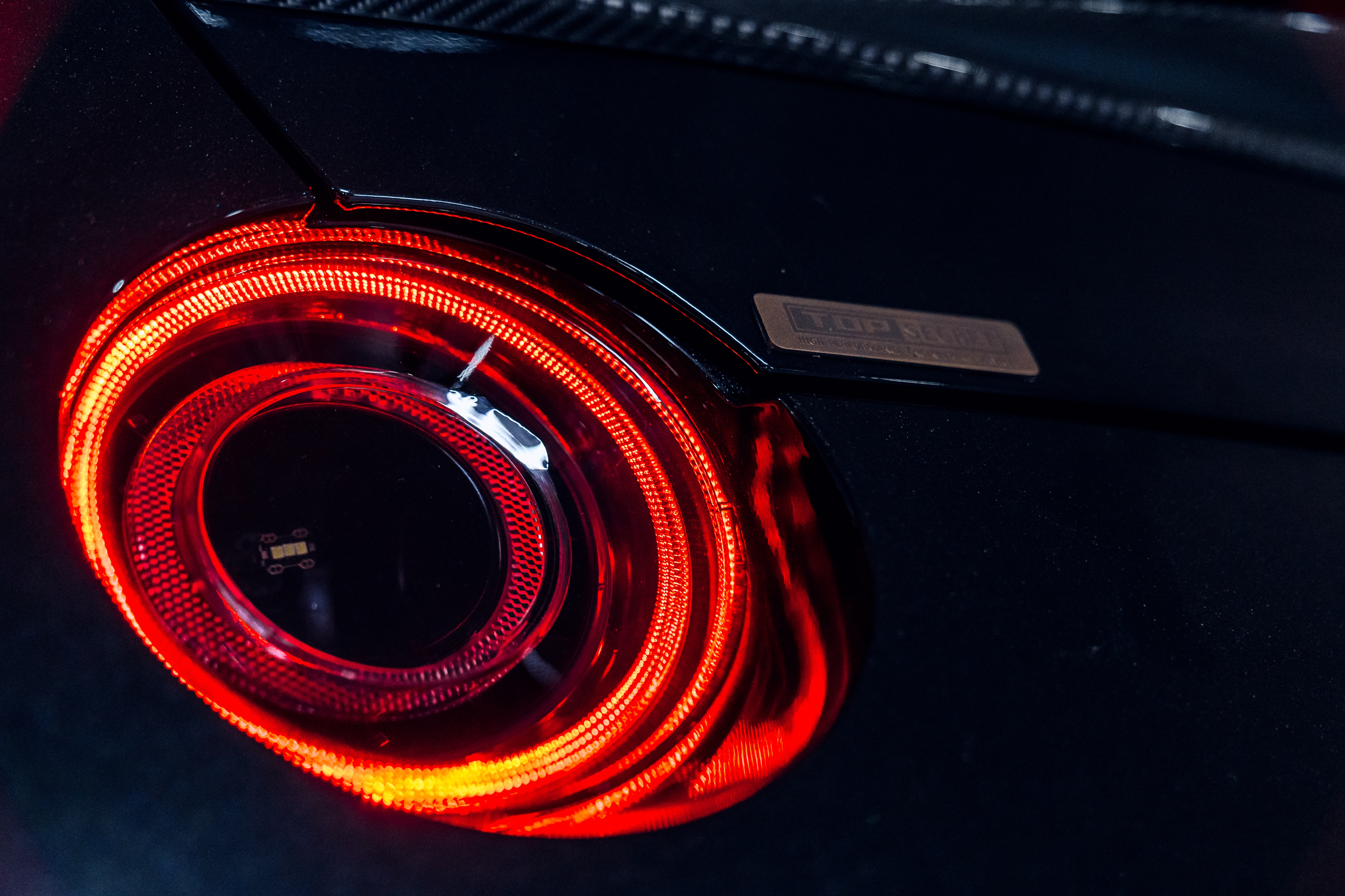 4K Nissan Taillights HD Wallpaper