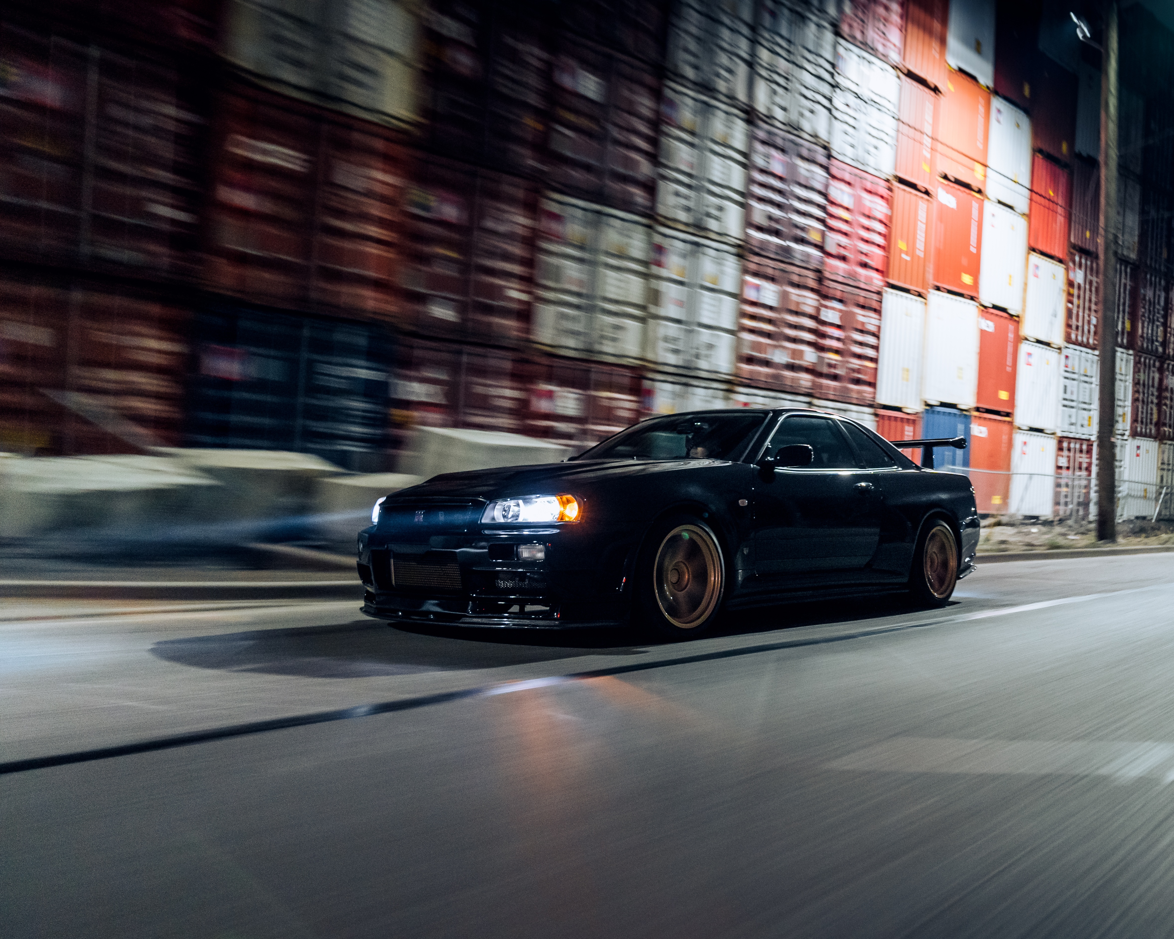 Nissan Skyline R34 driving at night HD Wallpaper