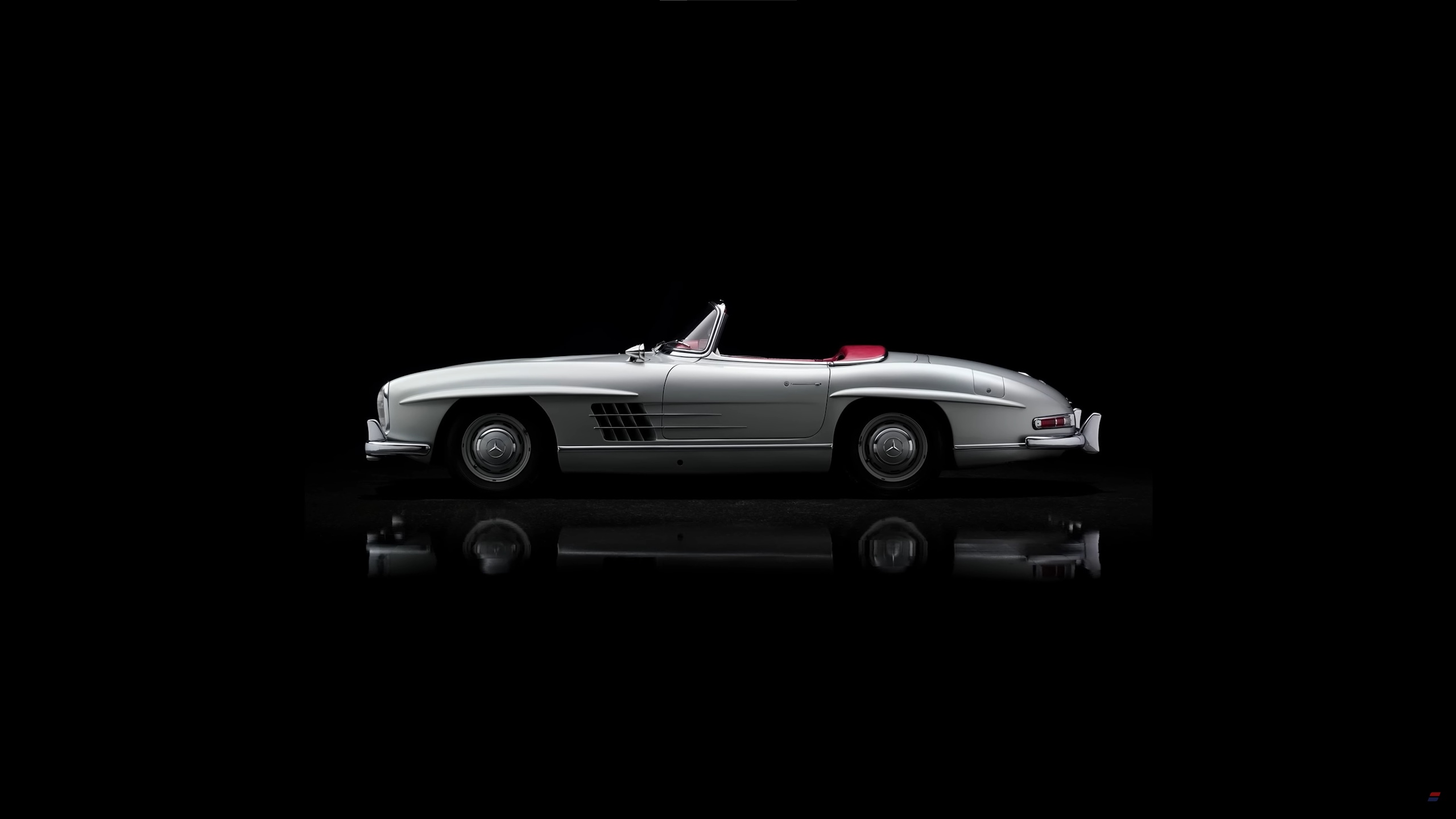 Silver Mercedes-Benz 300 SL Roadster with reflection HD Wallpaper