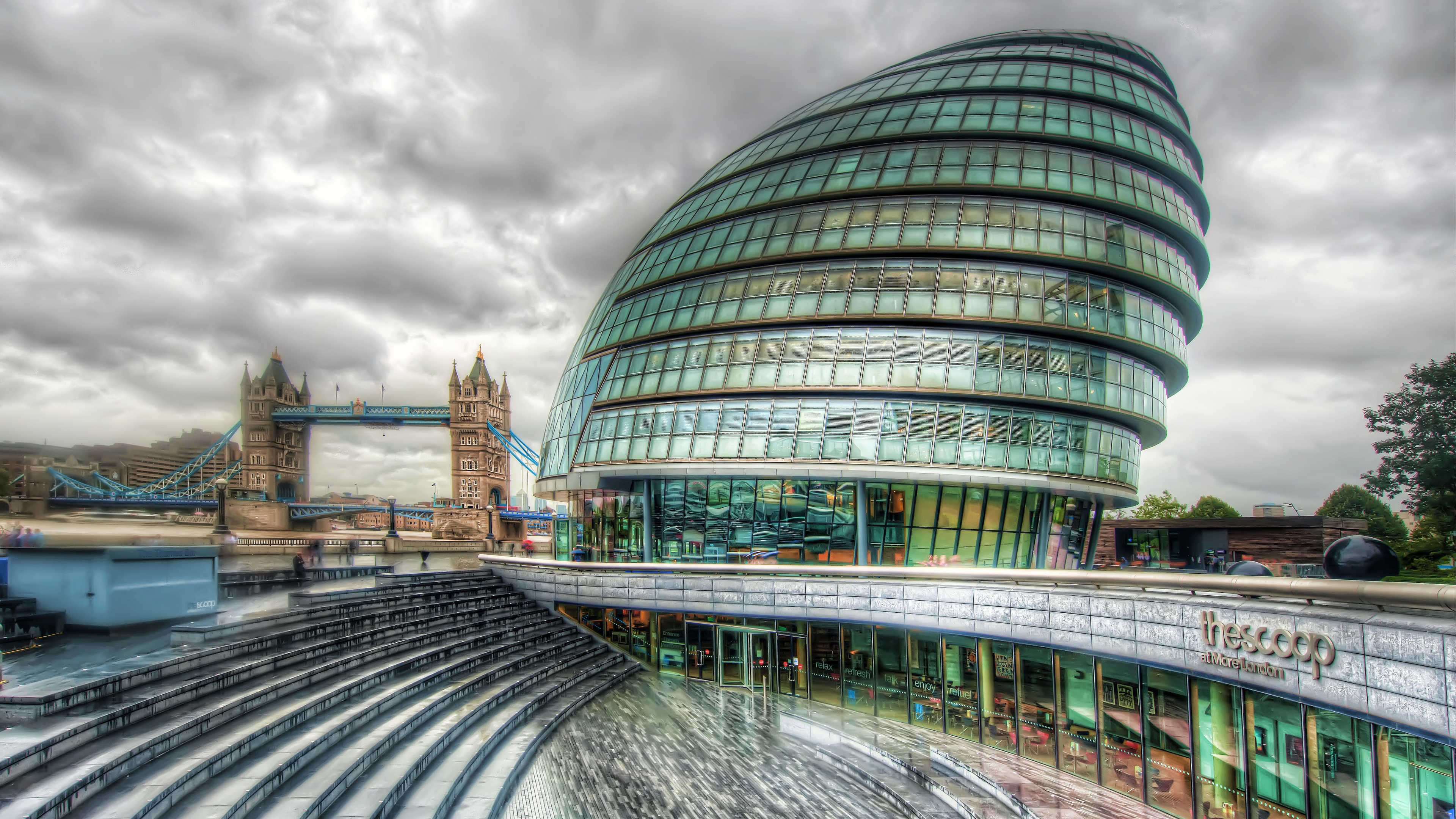 4K London Cityscape with Tower Bridge and The Scoop HD Wallpaper
