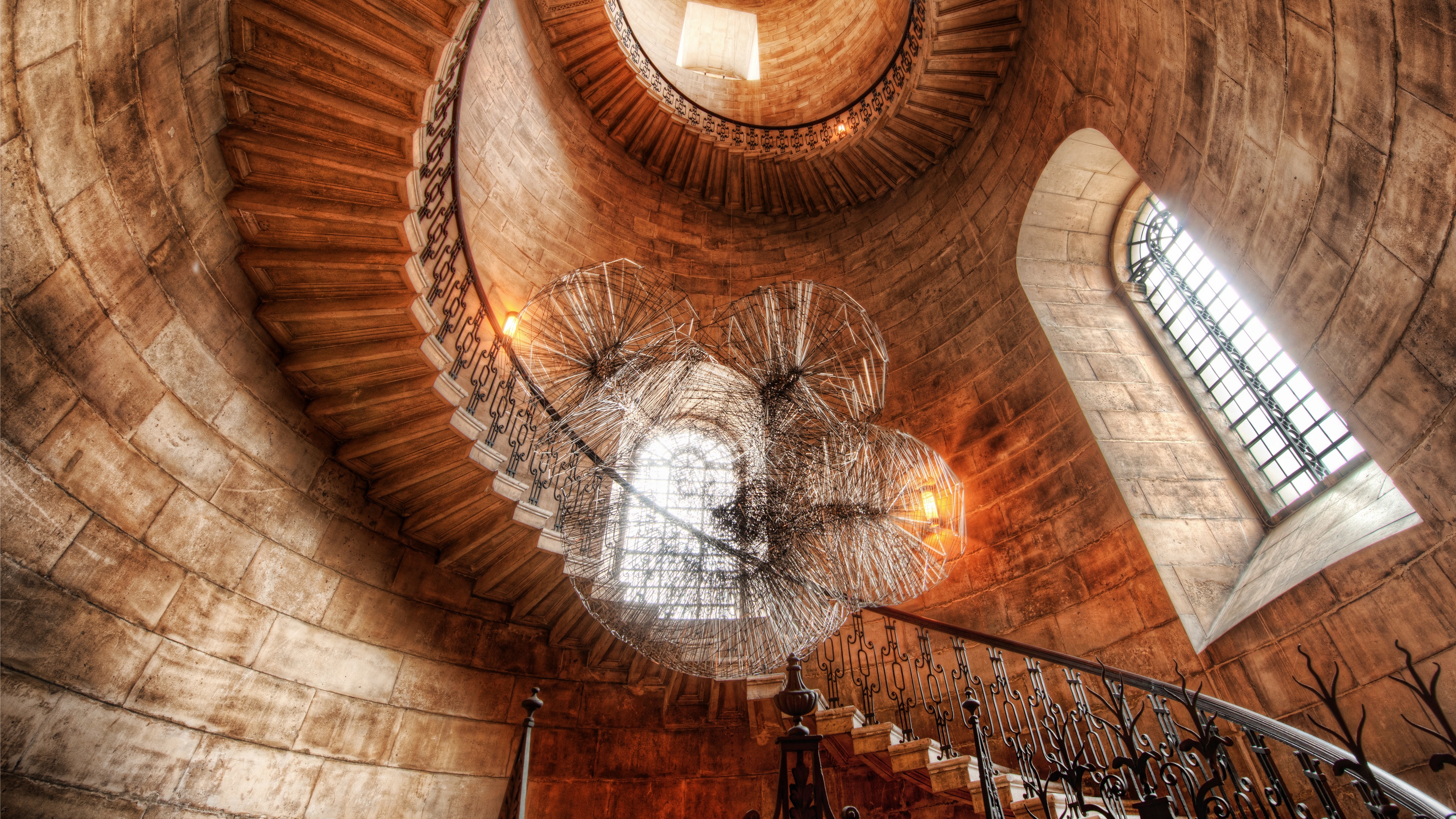 4K low-angle view of spiral stairs in St. Paul's Cathedral, London HD Wallpaper