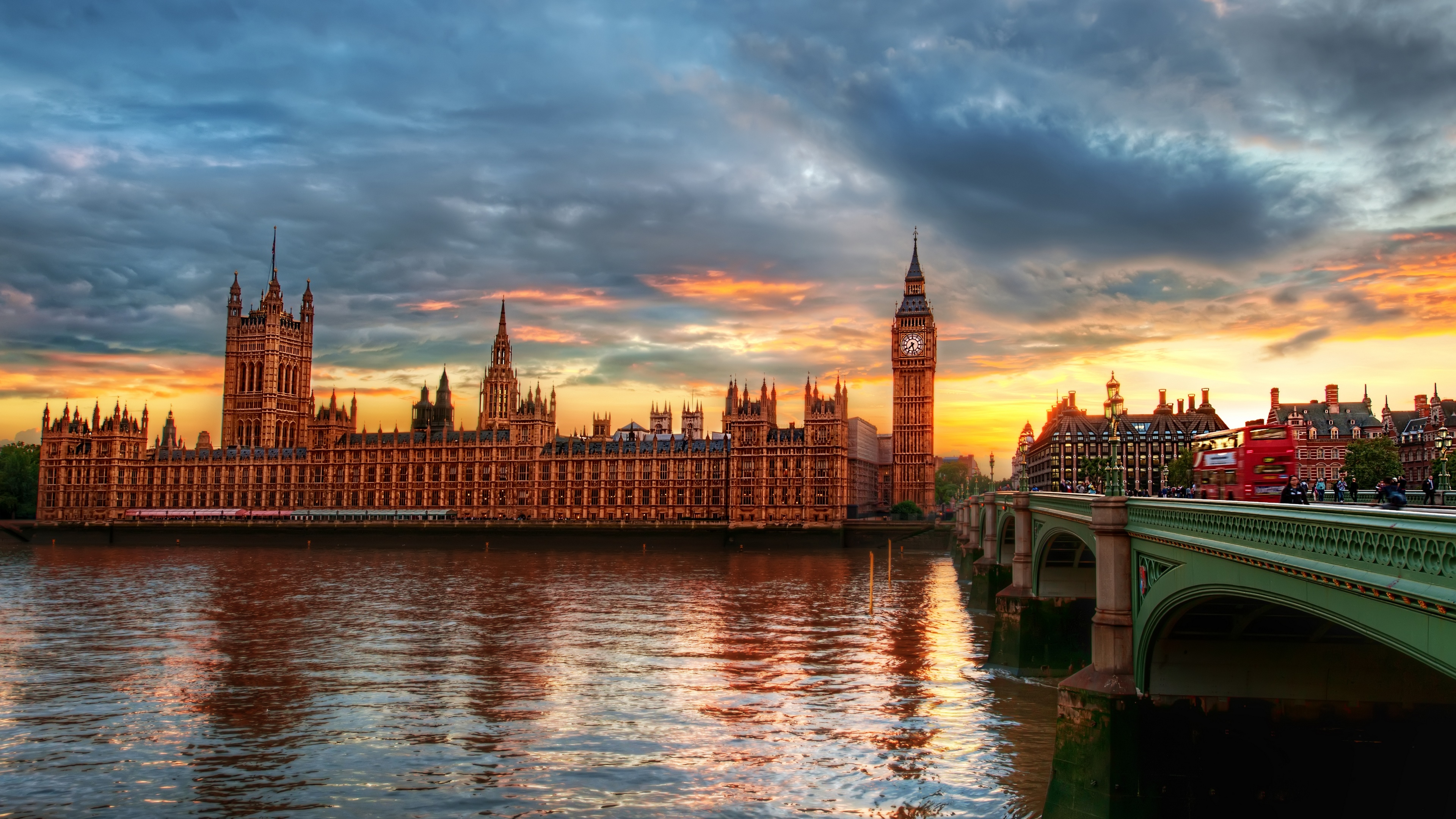 4K London Westminster Palace and Big Ben at Sunset HD Wallpaper