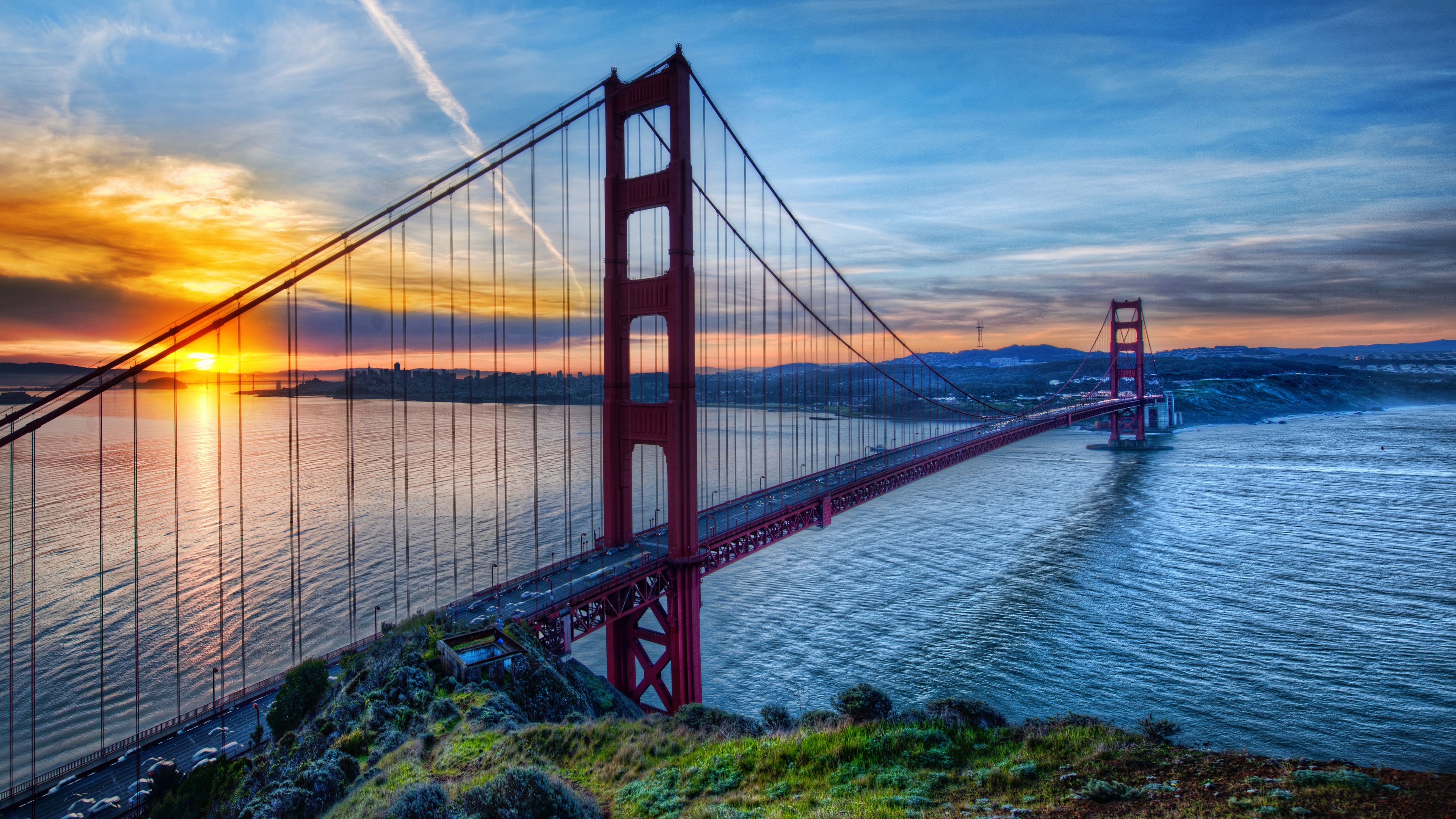4K Golden Gate Bridge at Sunset HD Wallpaper