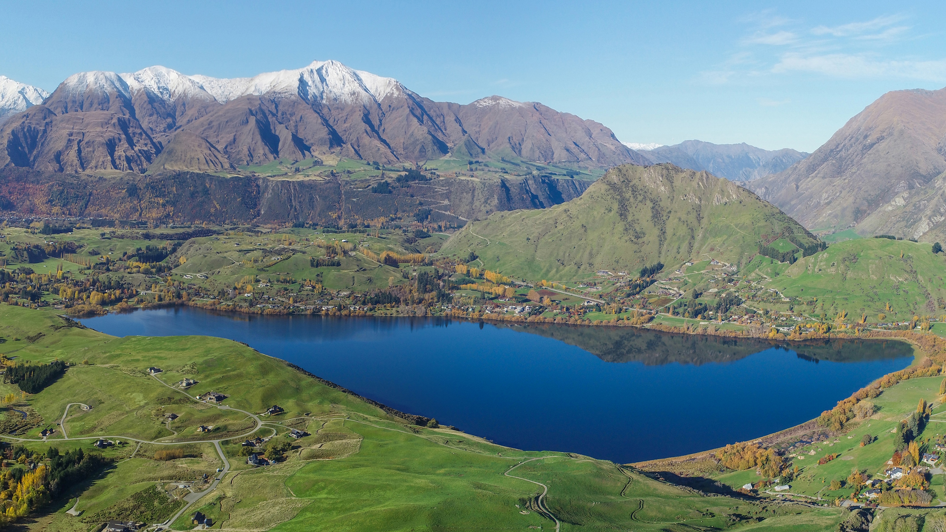 4K landscape of mountains and a lake HD Wallpaper