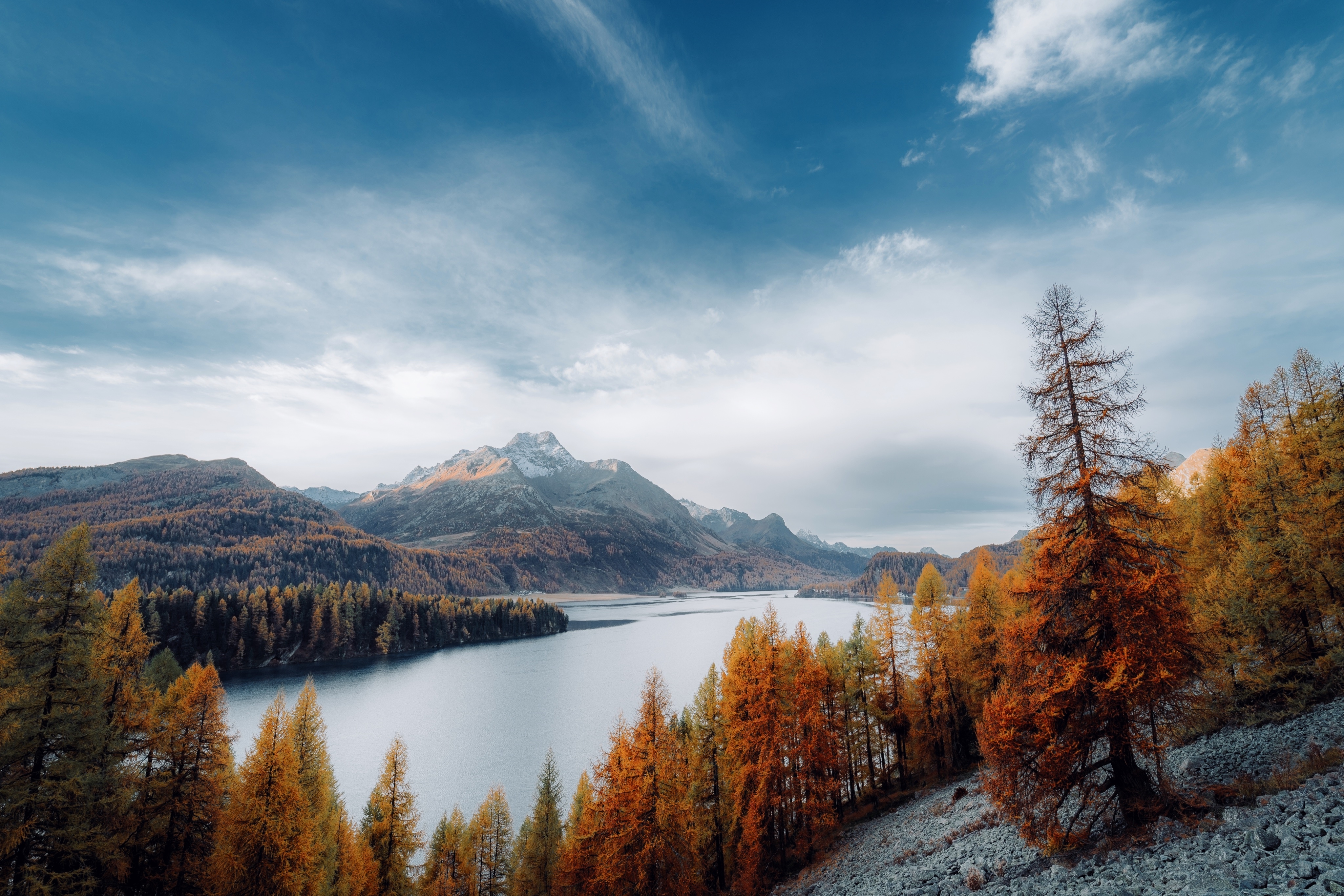 4K Autumn Landscape with Mountains and Lake HD Wallpaper