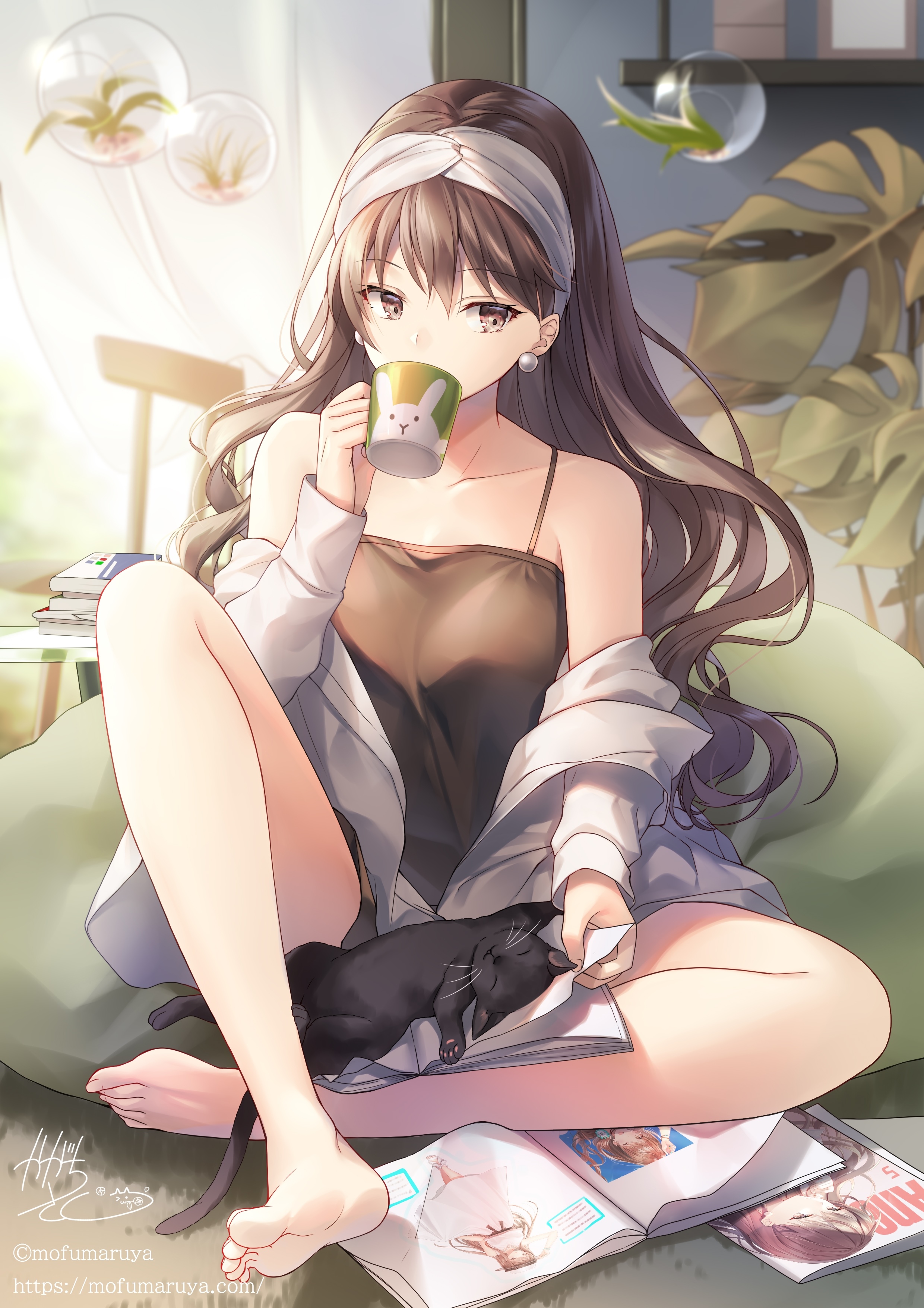 Kagachi Saku drinks from a mug with a cat HD Phone Wallpaper