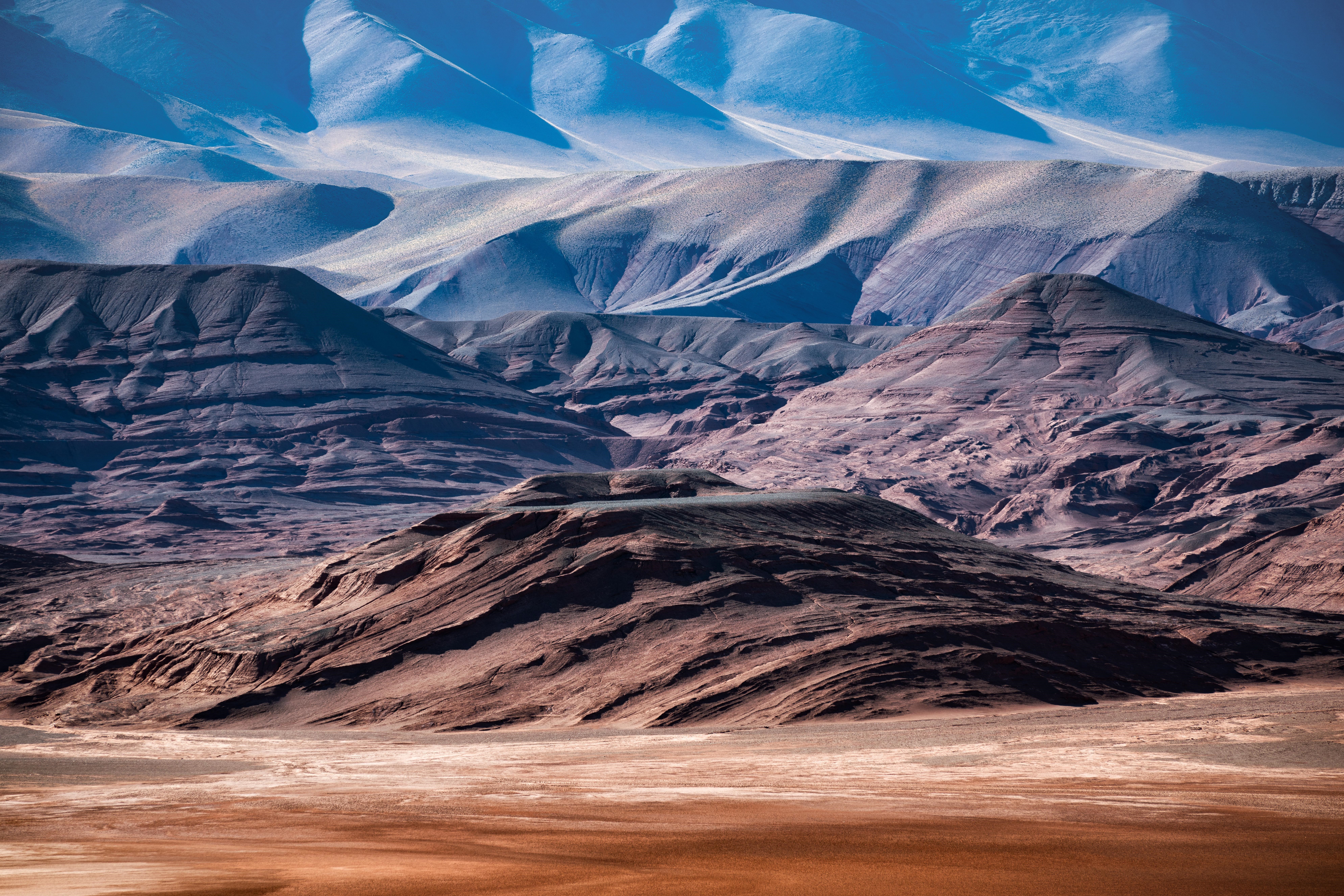 4K landscape of desert mountains in Argentina HD Wallpaper