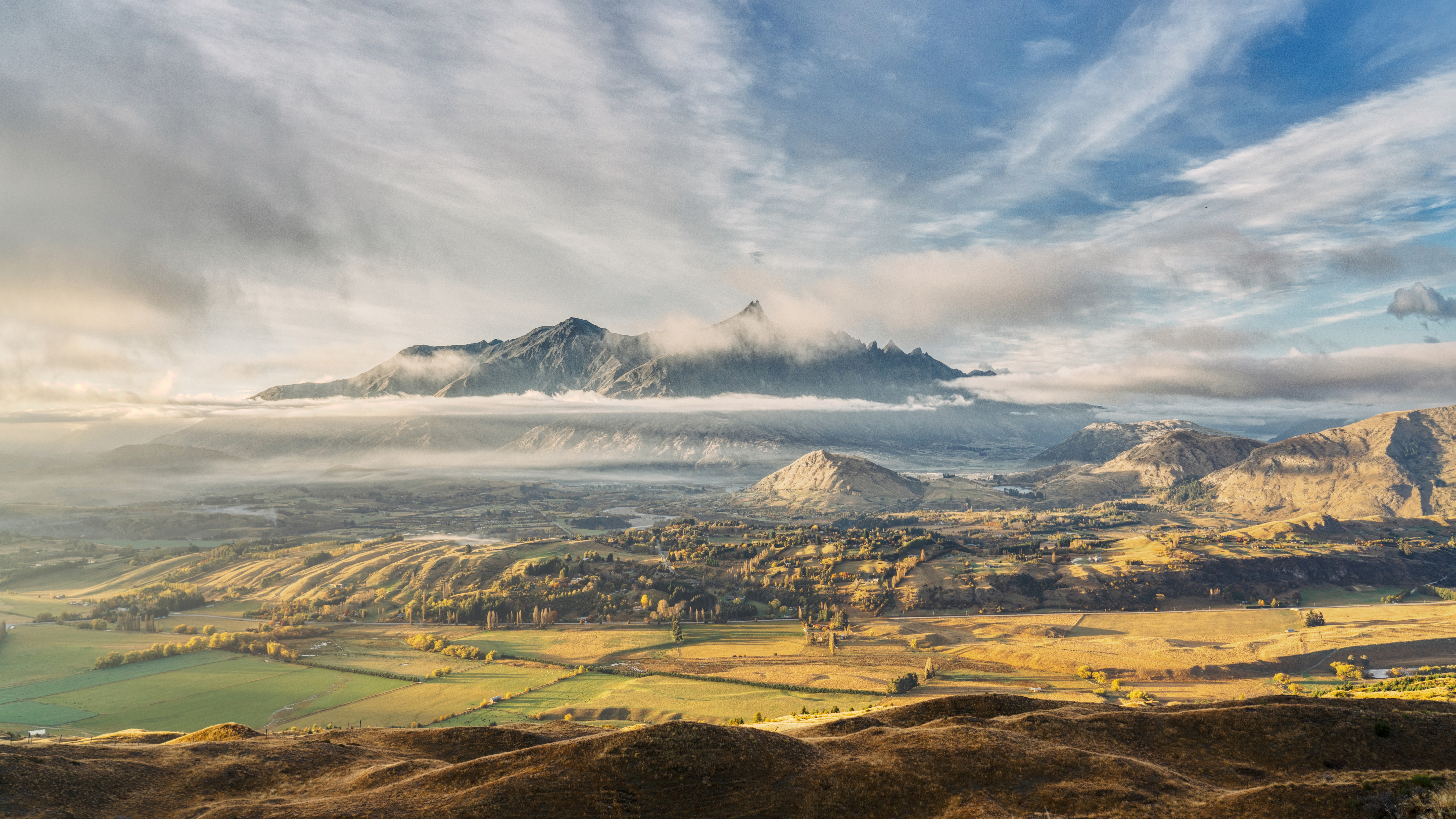 4K landscape of mountains near Queenstown, New Zealand HD Wallpaper