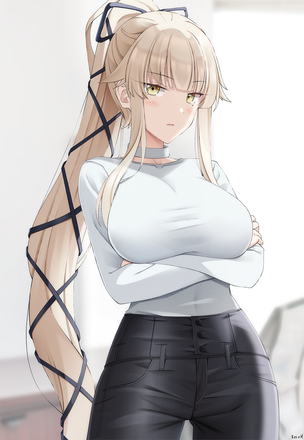 Anime girl with blonde hair and yellow eyes HD Phone Wallpaper