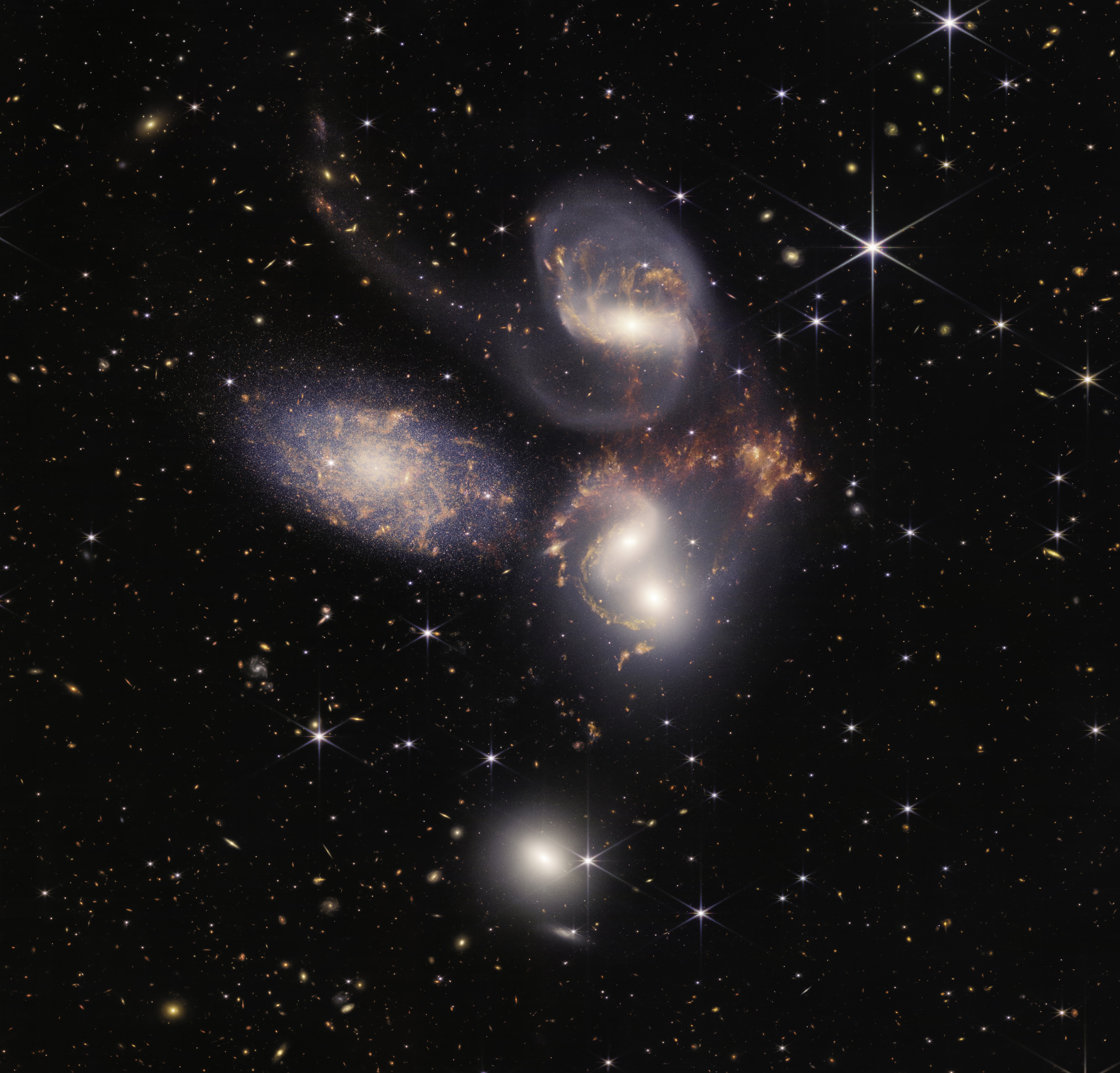 James Webb Space Telescope captures interacting galaxies HD Wallpaper