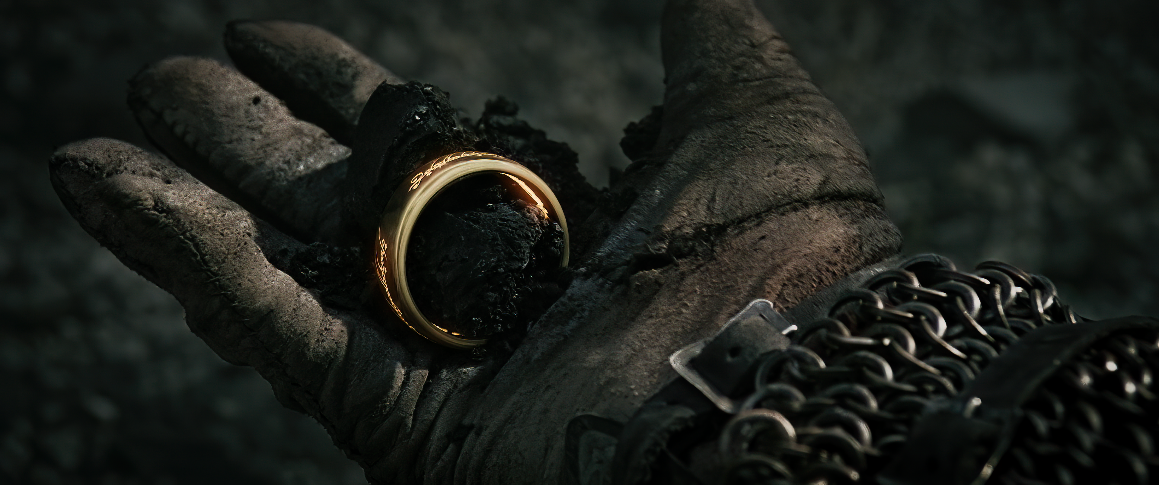 4K The One Ring in a Hand HD Wallpaper