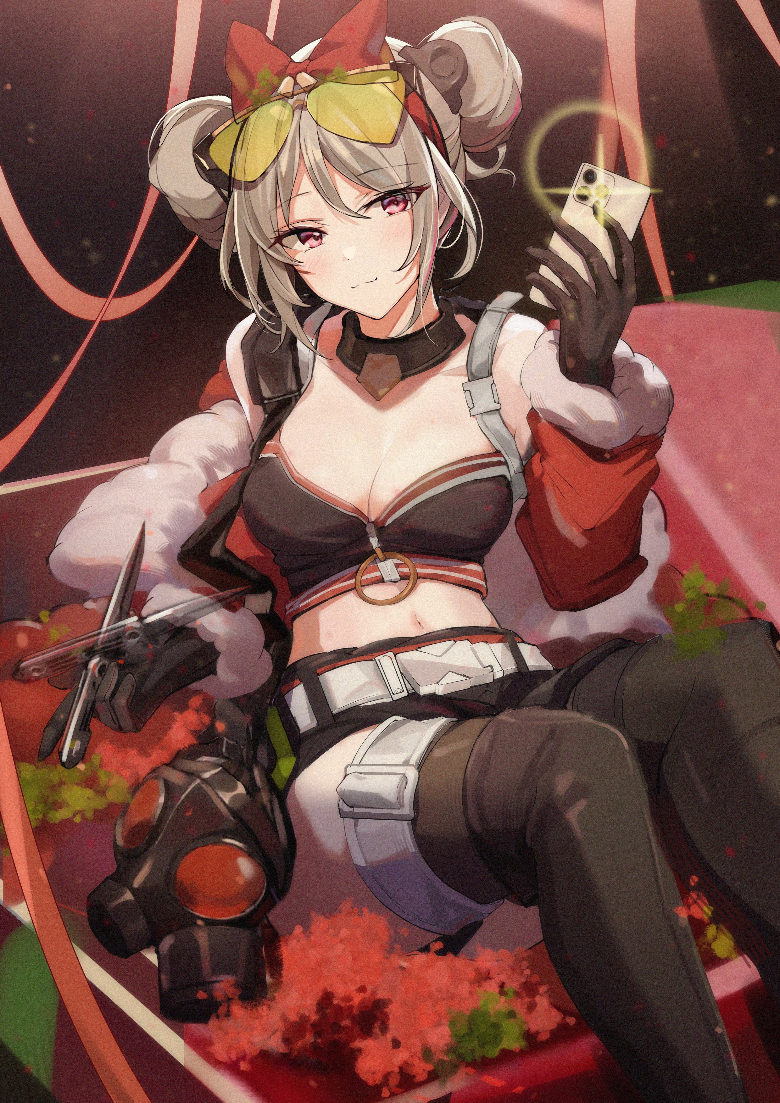 Girls Frontline P90 holding a phone and scissors HD Phone Wallpaper