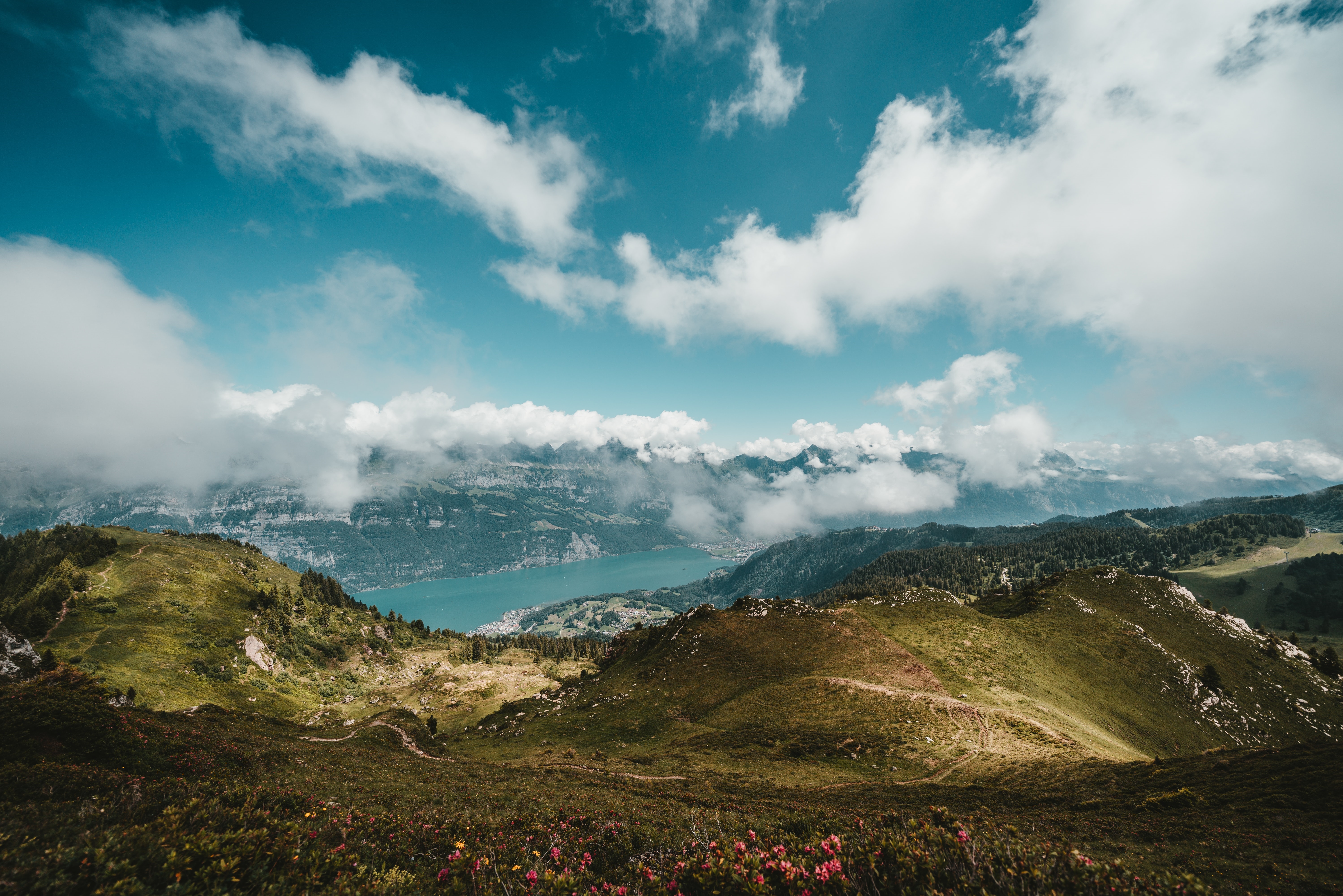 4K Mountain Landscape with Lake and Clouds HD Wallpaper