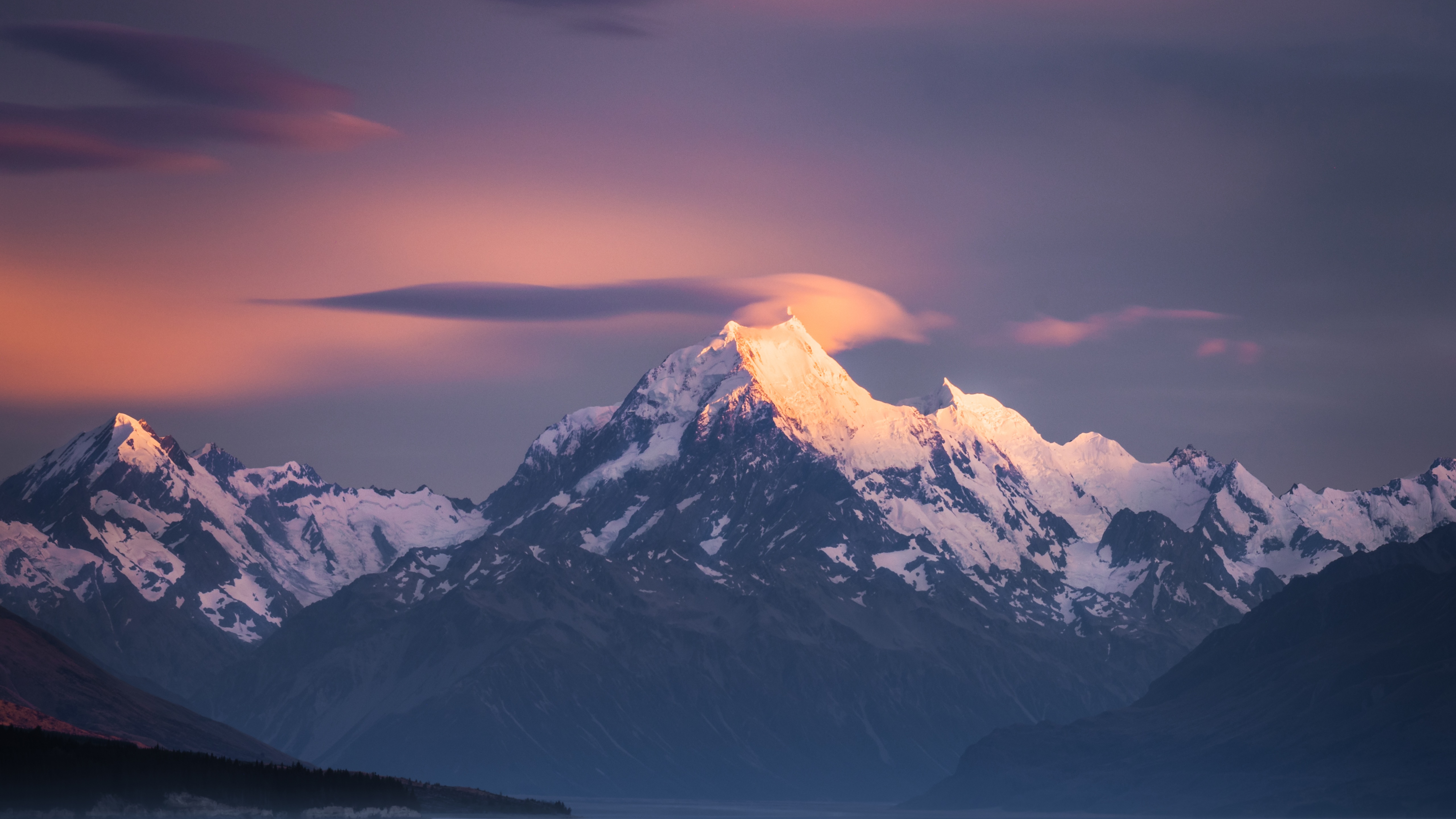 4K sunset over snow-capped Mount Cook, New Zealand HD Wallpaper