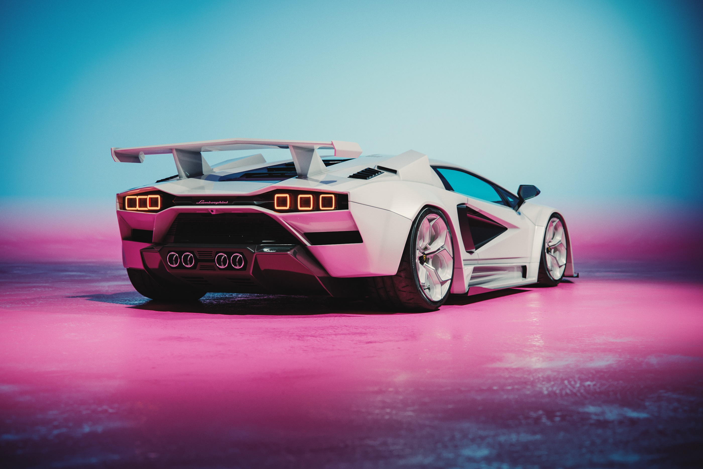 White Lamborghini Countach with a large rear wing HD Wallpaper
