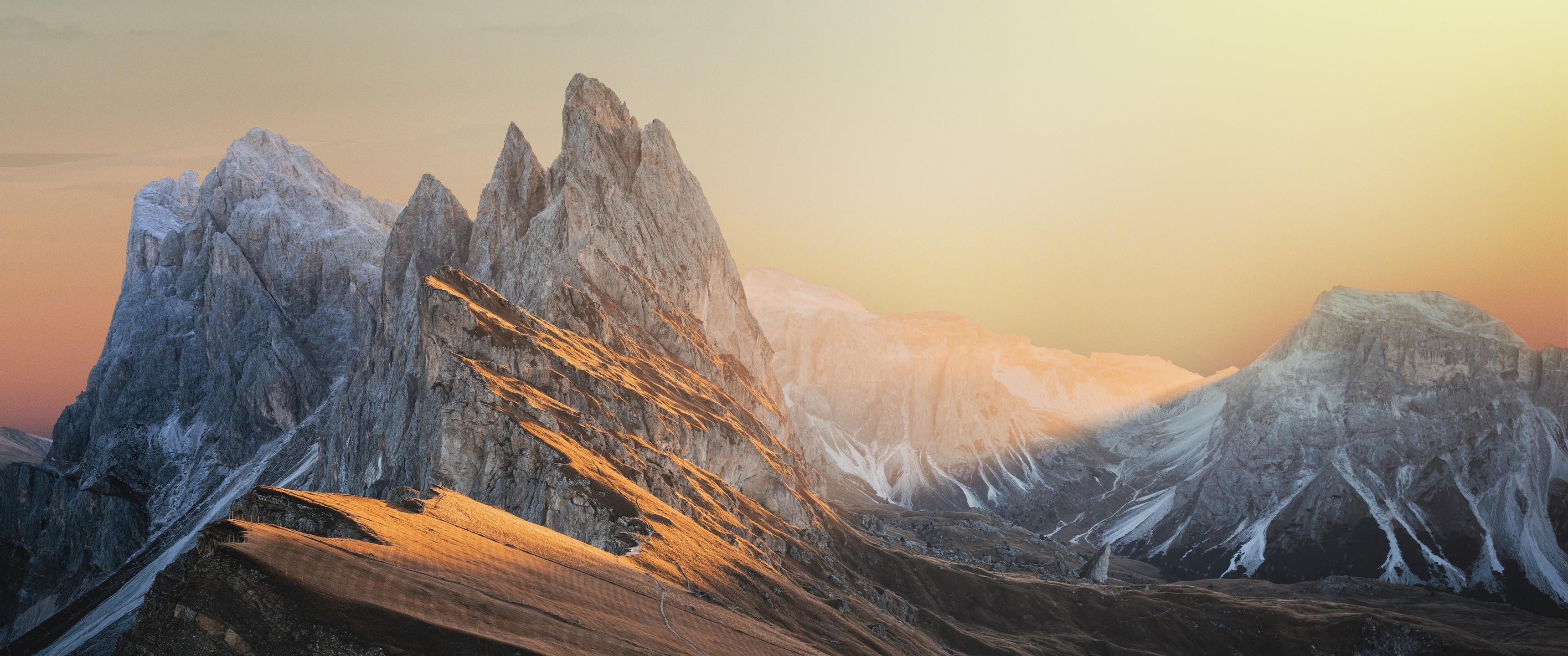 Sunrise over the Dolomites in South Tyrol, Italy HD Wallpaper
