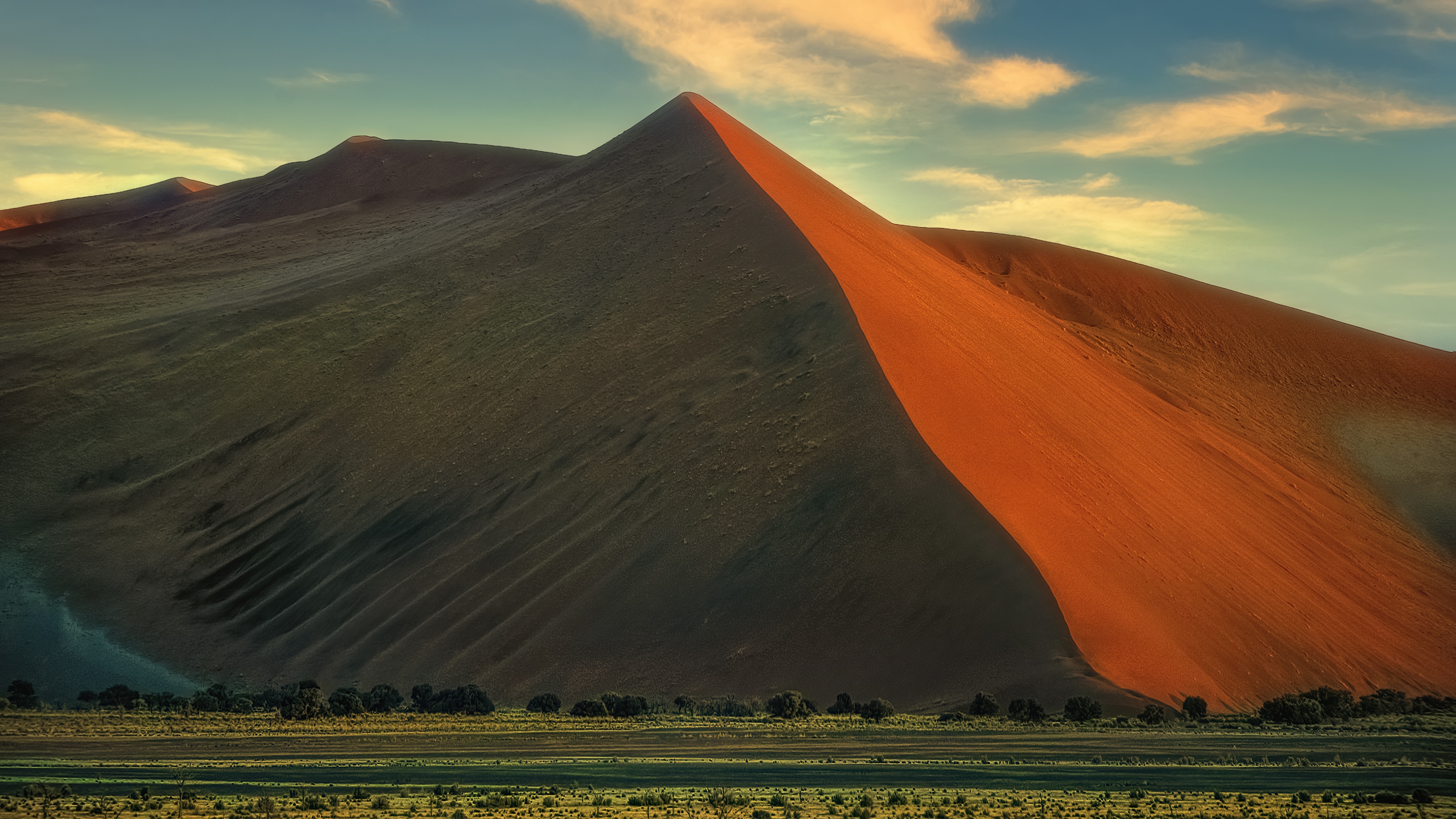 4K Sossusvlei desert dunes at sunset, Namibia HD Wallpaper