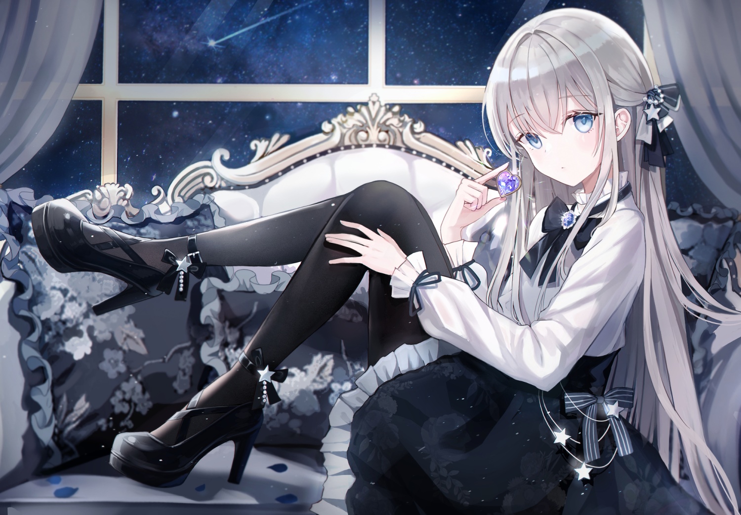 Iren Lovel with silver hair and blue eyes HD Wallpaper