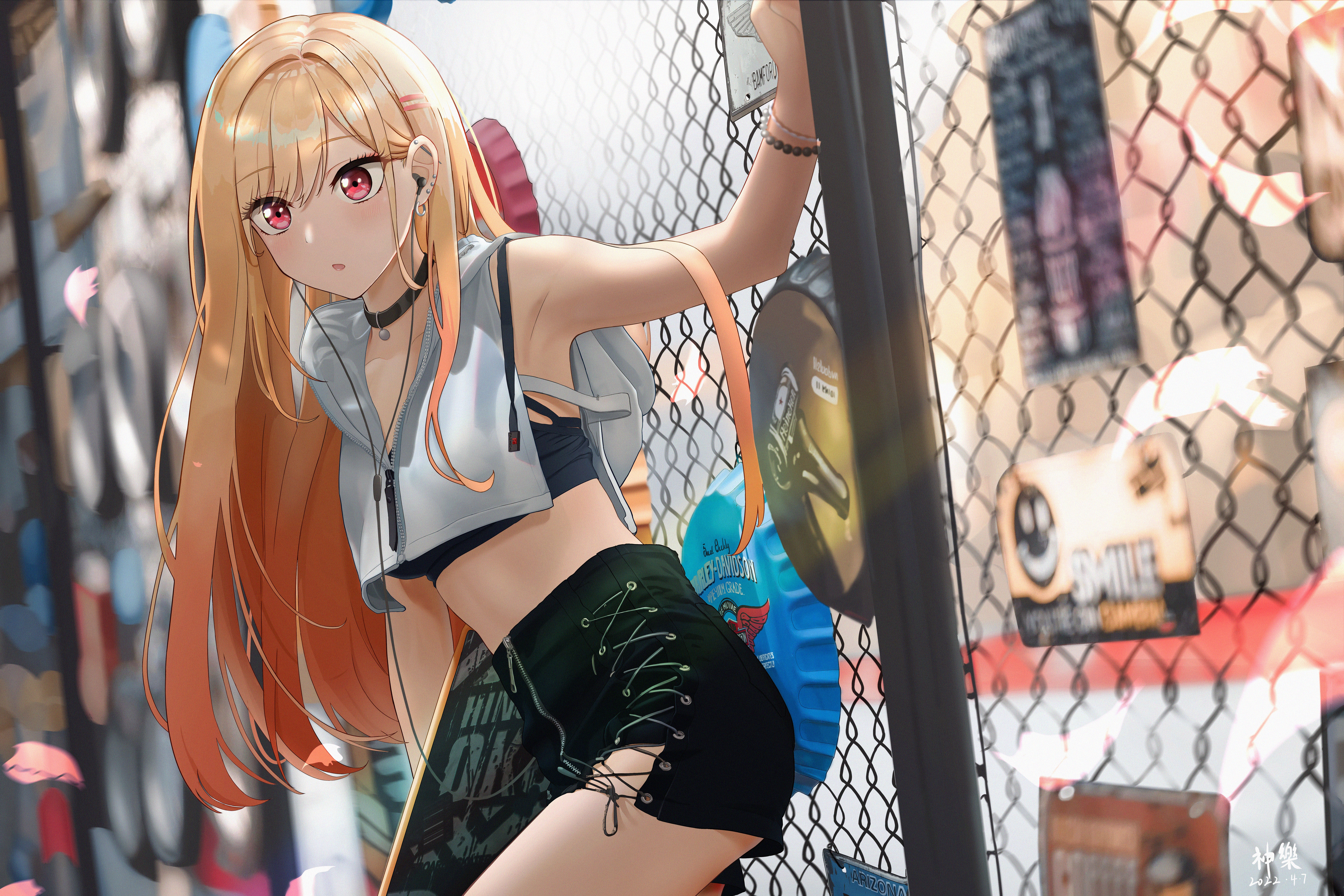 4K Kitagawa Marin with Skateboard HD Wallpaper
