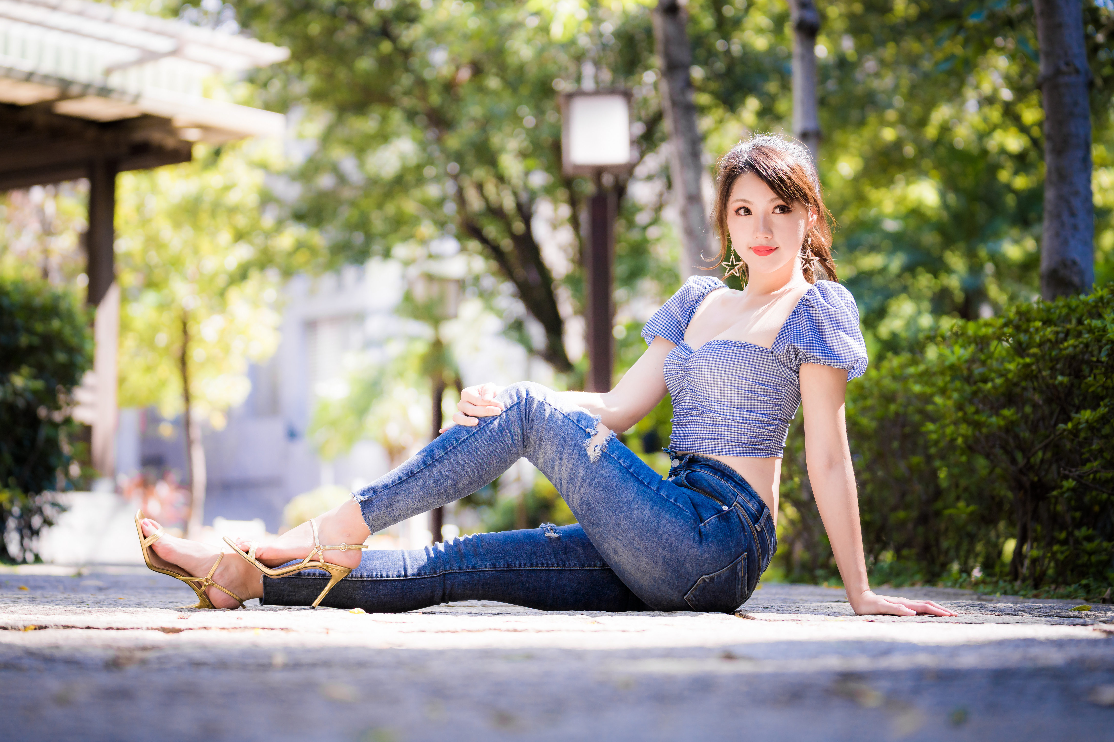 Asian Woman Wearing High Heels in 4K HD Wallpaper