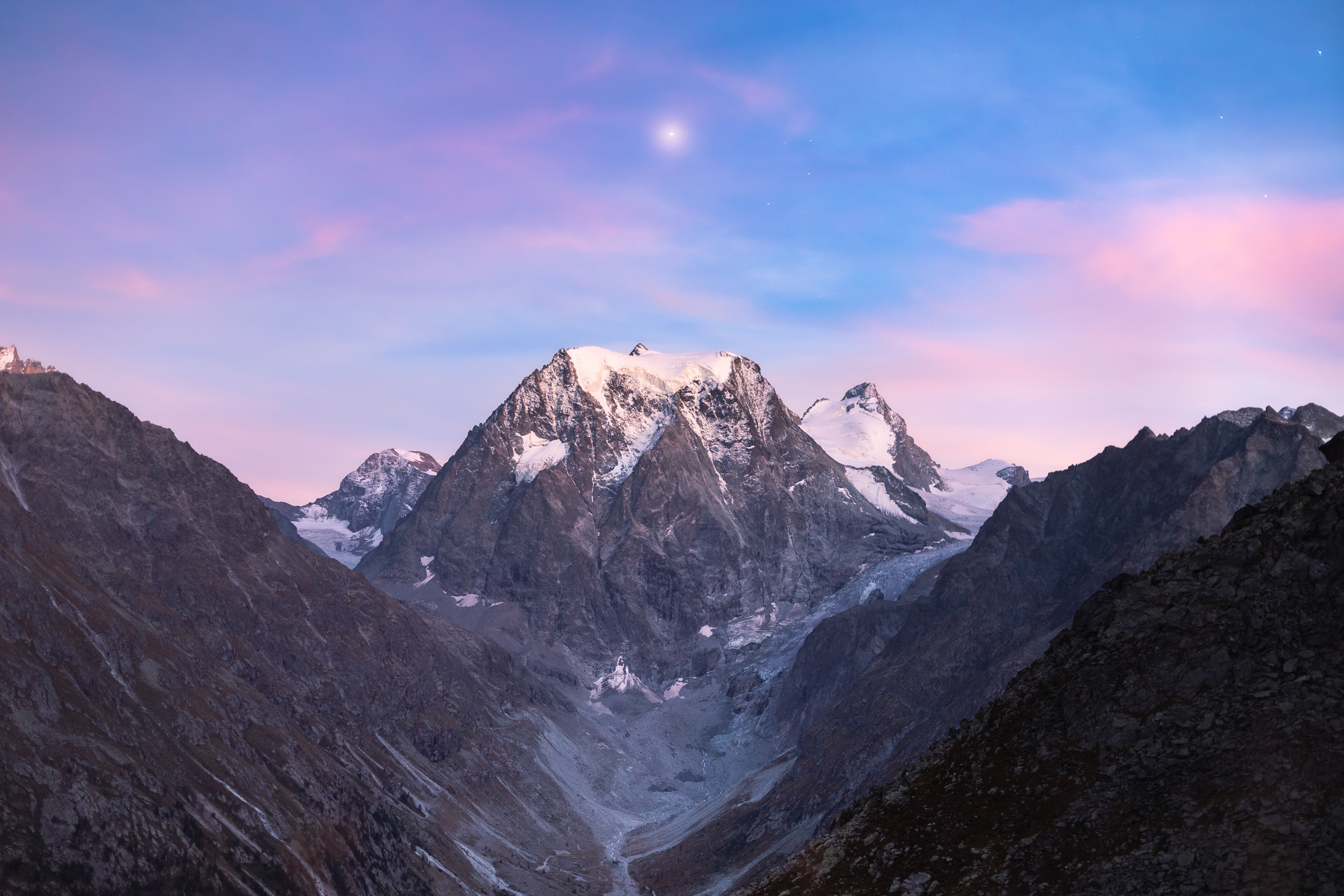 4K mountain landscape with snow and rocks HD Wallpaper