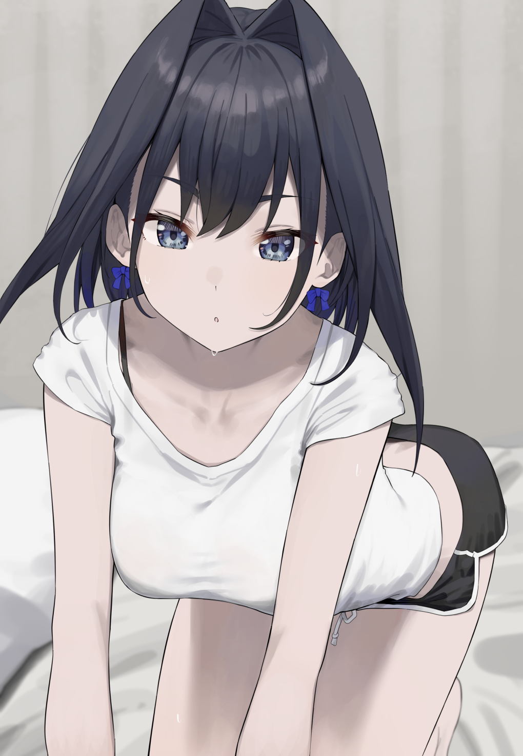 Ouro Kronii in a white shirt and short shorts HD Phone Wallpaper