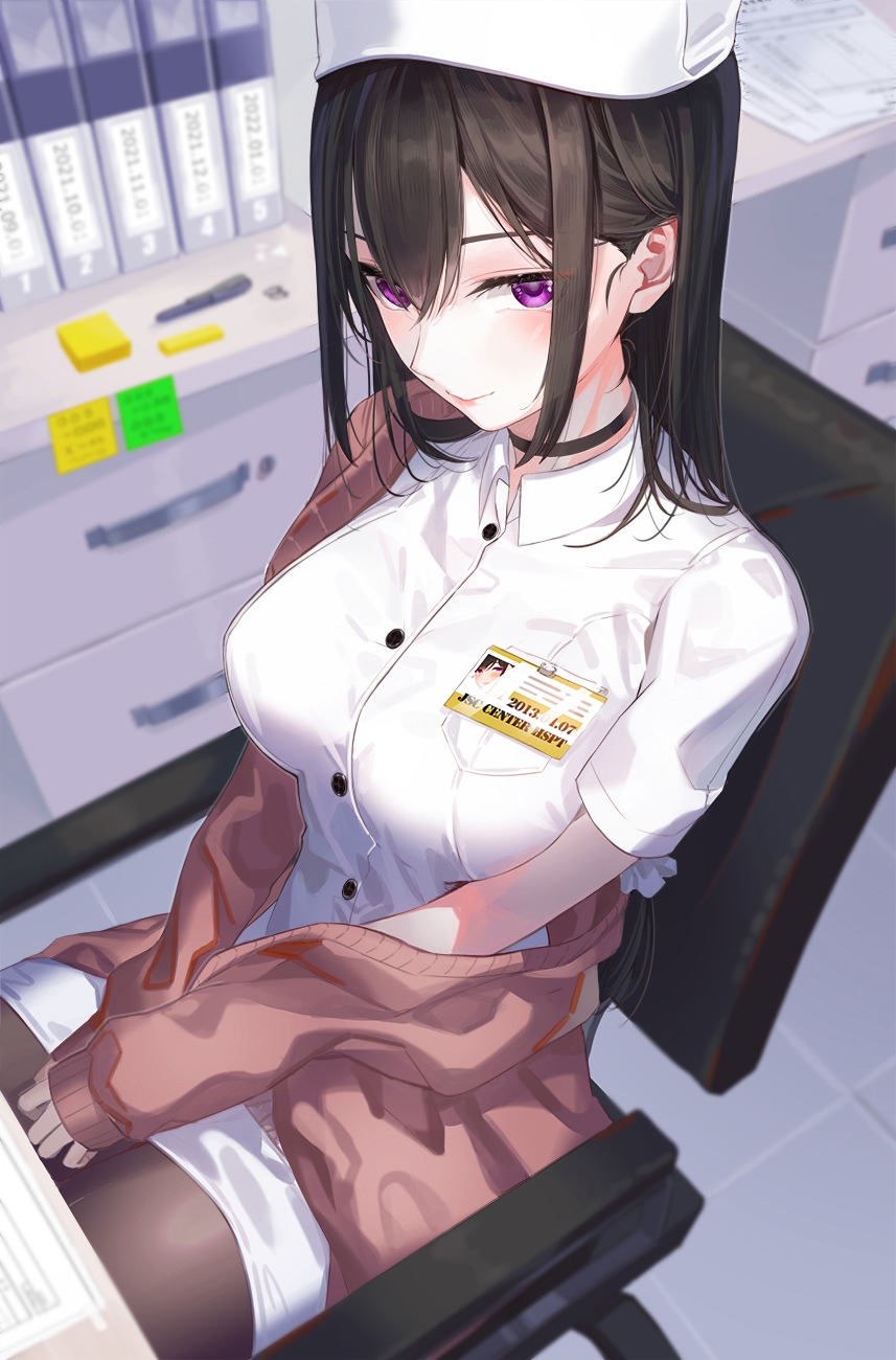 Nurse with purple eyes wearing a nurse outfit HD Phone Wallpaper