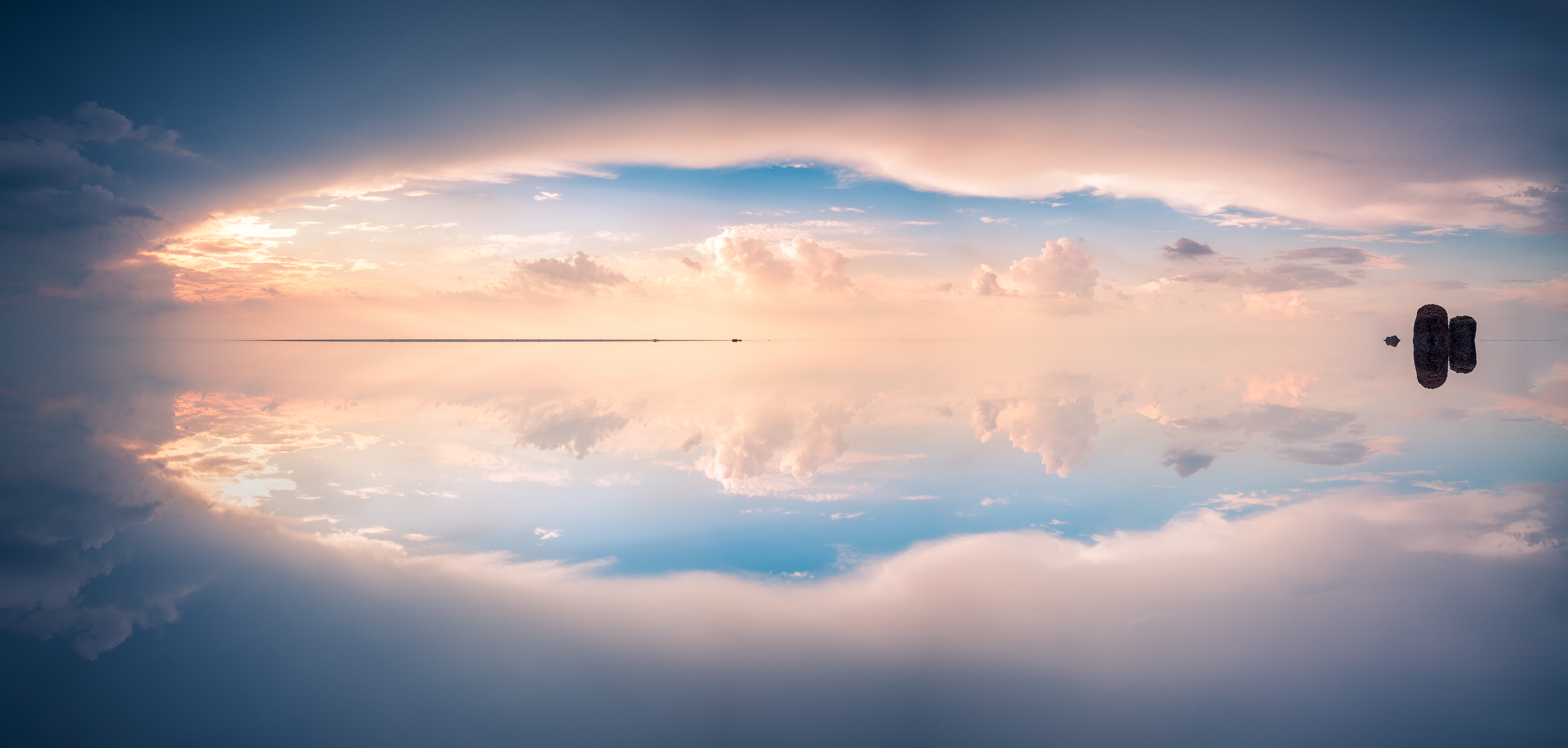 4K landscape with clouds and sky reflection HD Wallpaper