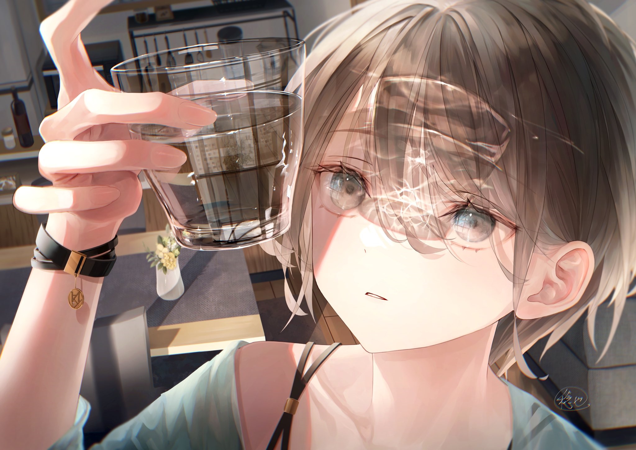 Girl holding a glass of water in sunlight HD Wallpaper